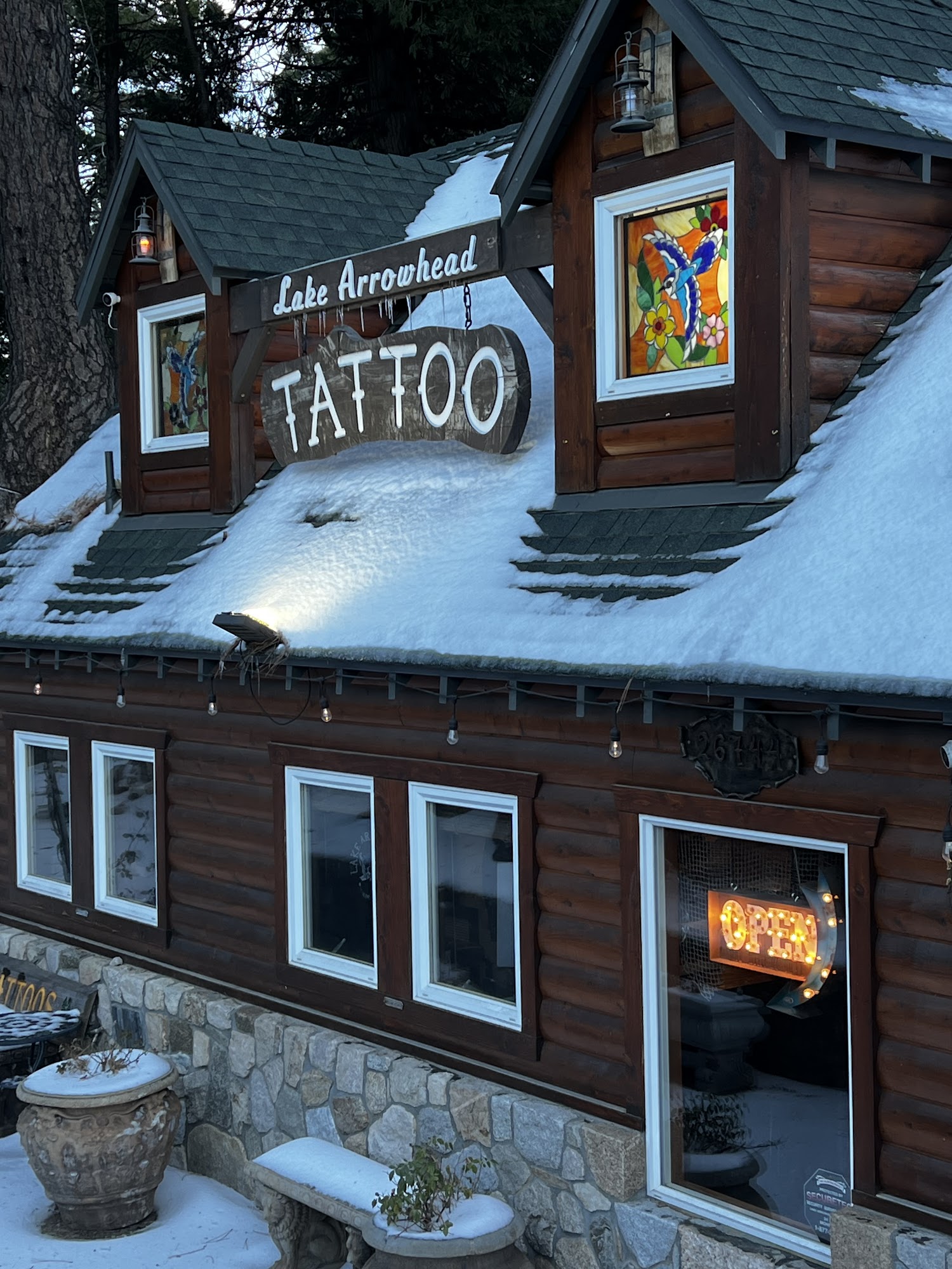 Lake Arrowhead Tattoo and Body Piercing 26744 CA-189, Blue Jay California 92317