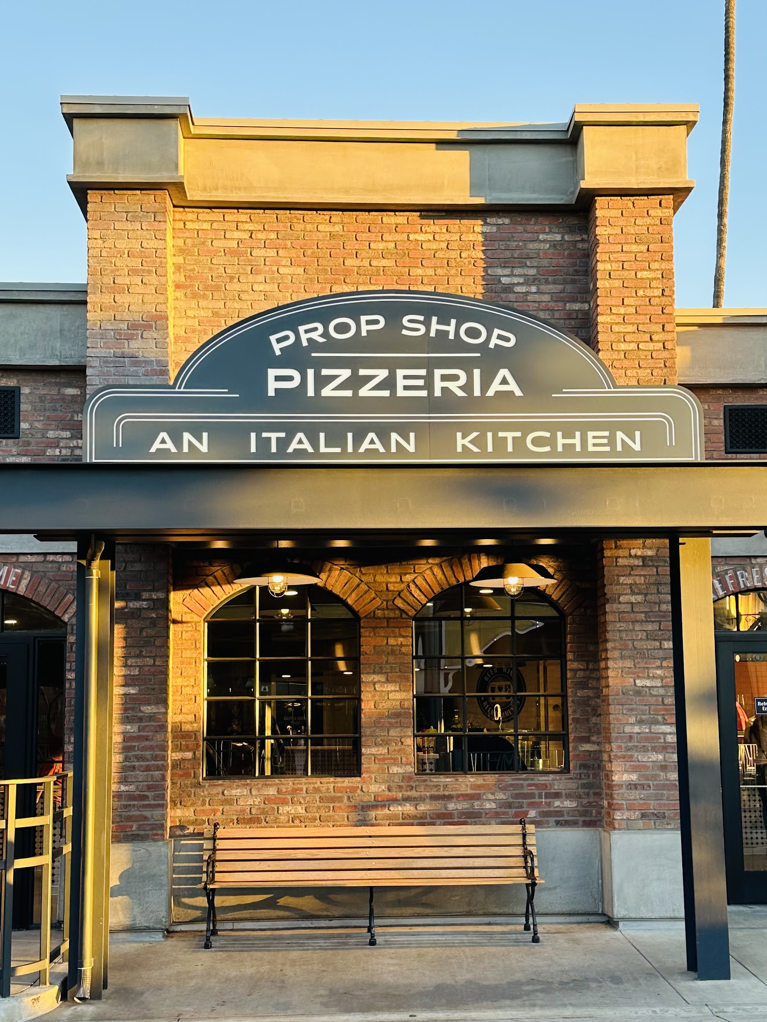 Prop Shop Pizzeria