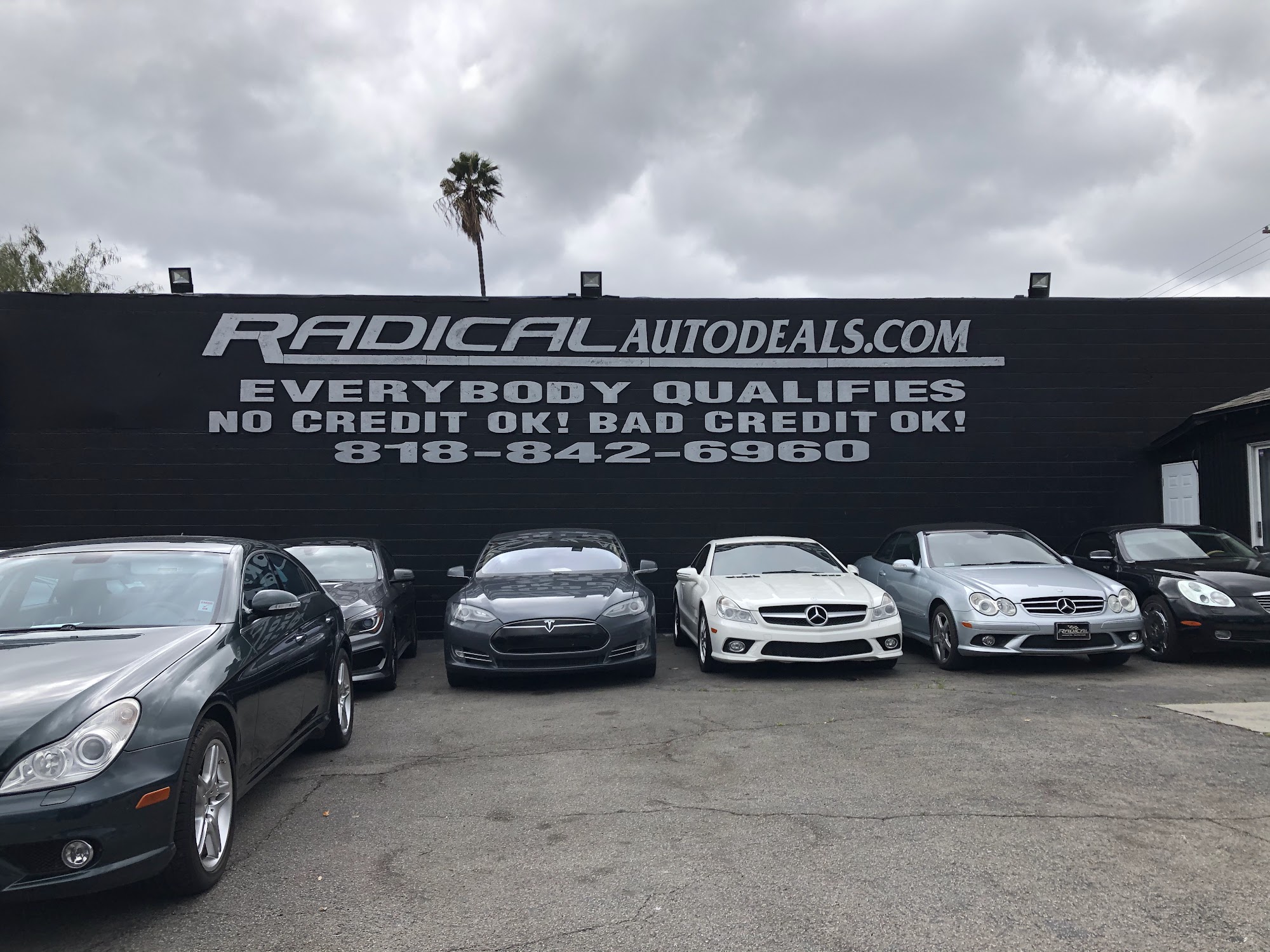 Radical Auto Deals