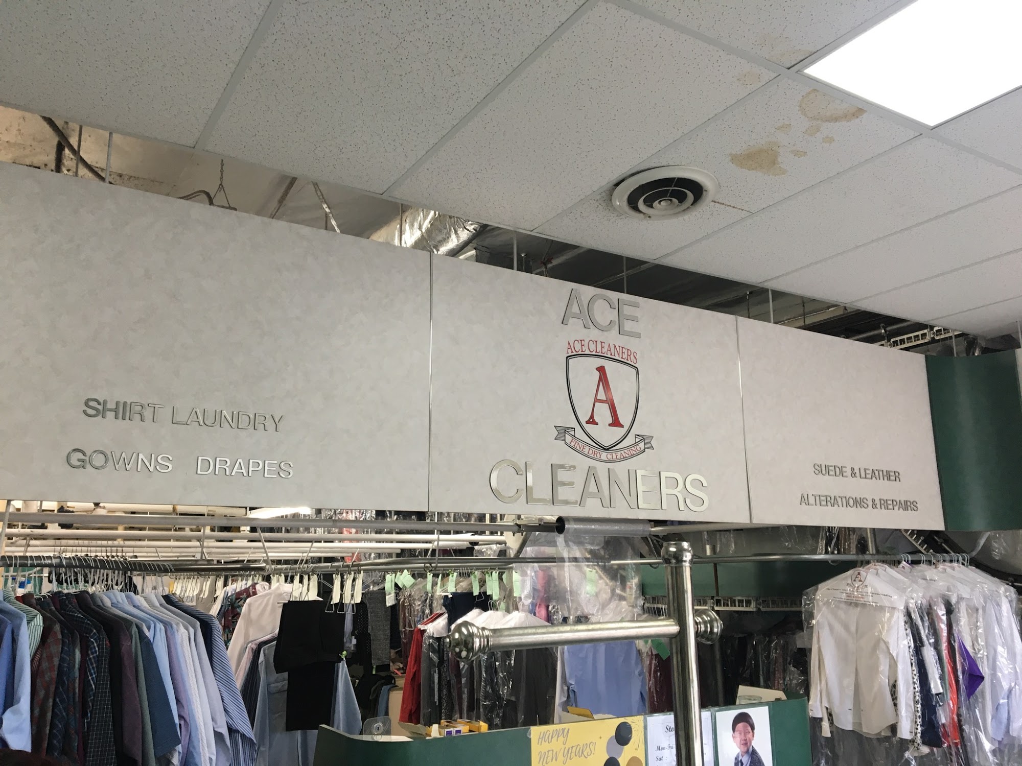 Ace Cleaners 27953 Sloan Canyon Rd, Castaic California 91384