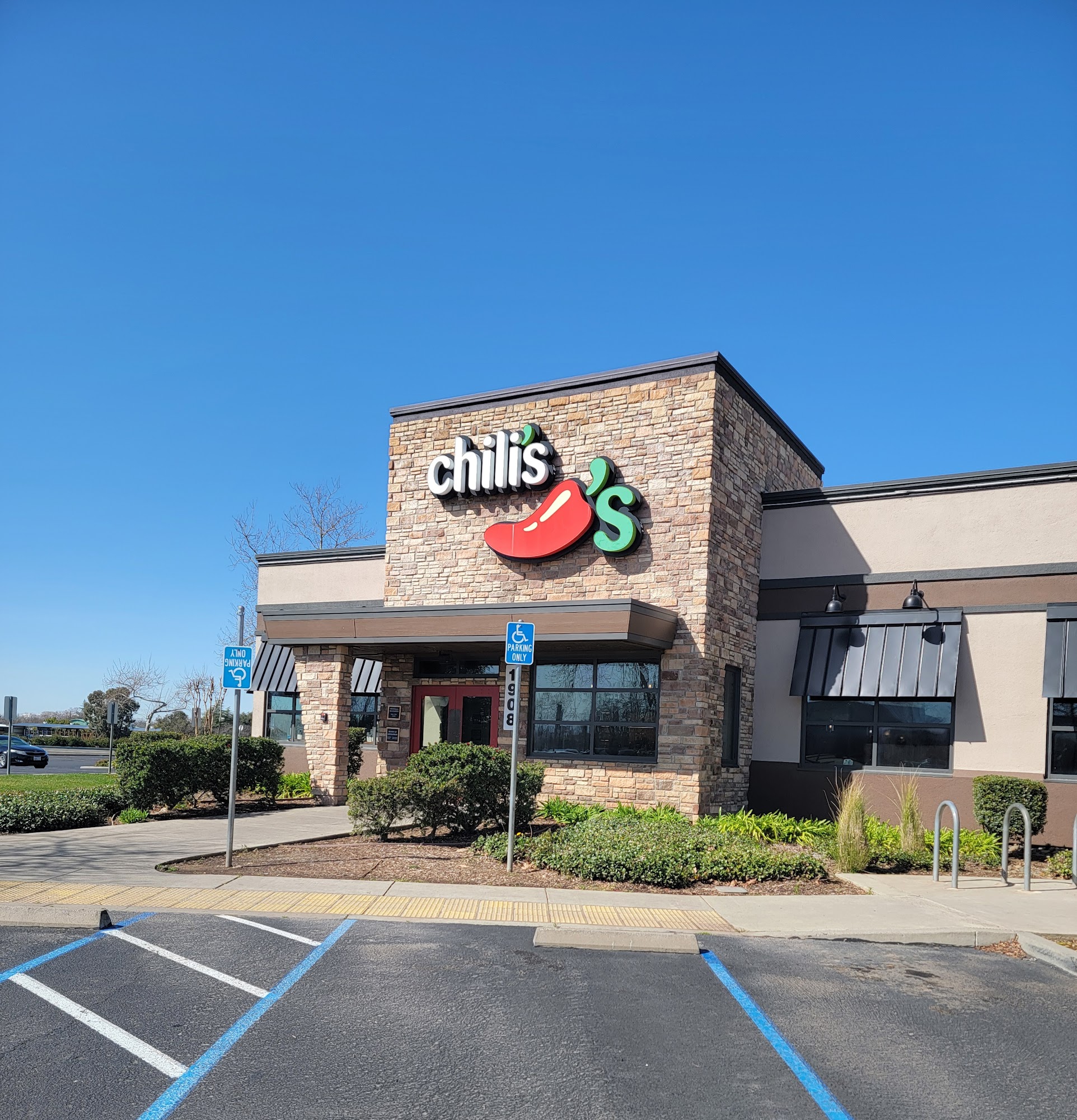 Chili's Grill & Bar