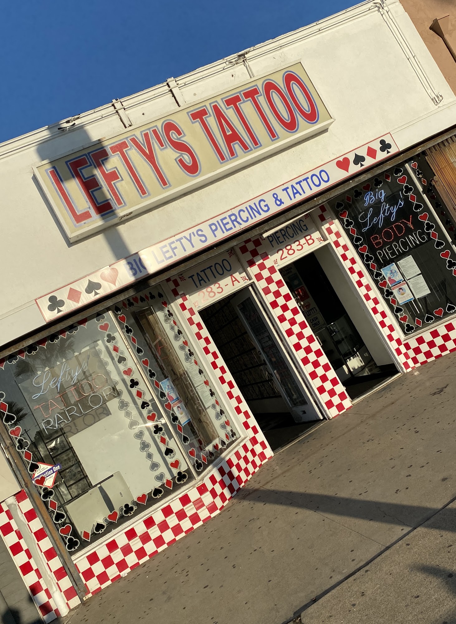 Big Lefty's Tattoo & Body Piercing