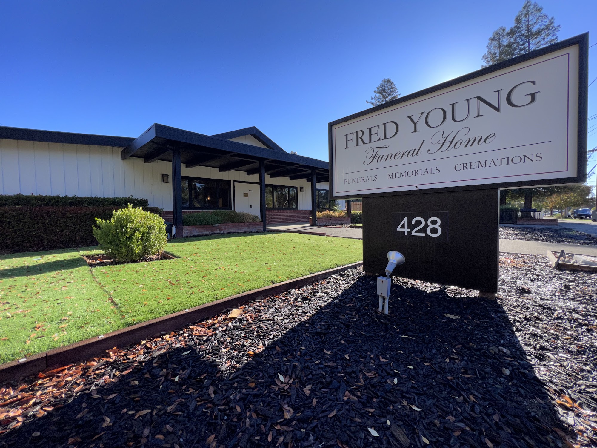Fred Young Funeral Home | Cremation and Funeral Services 428 N Cloverdale Blvd, Cloverdale California 95425