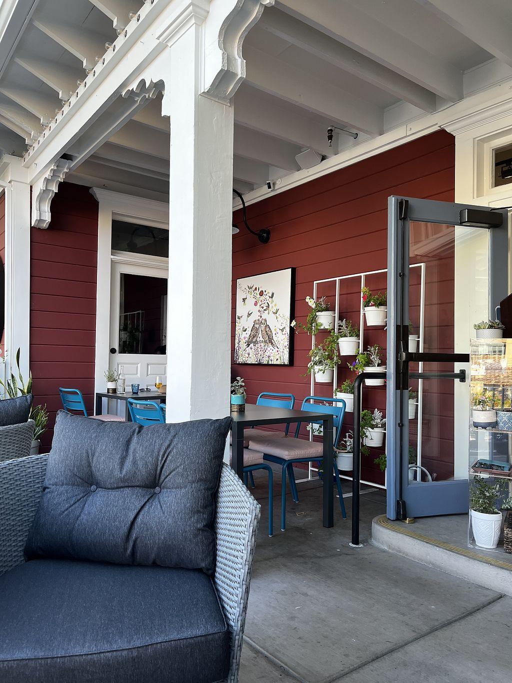 Photo credit: happycow