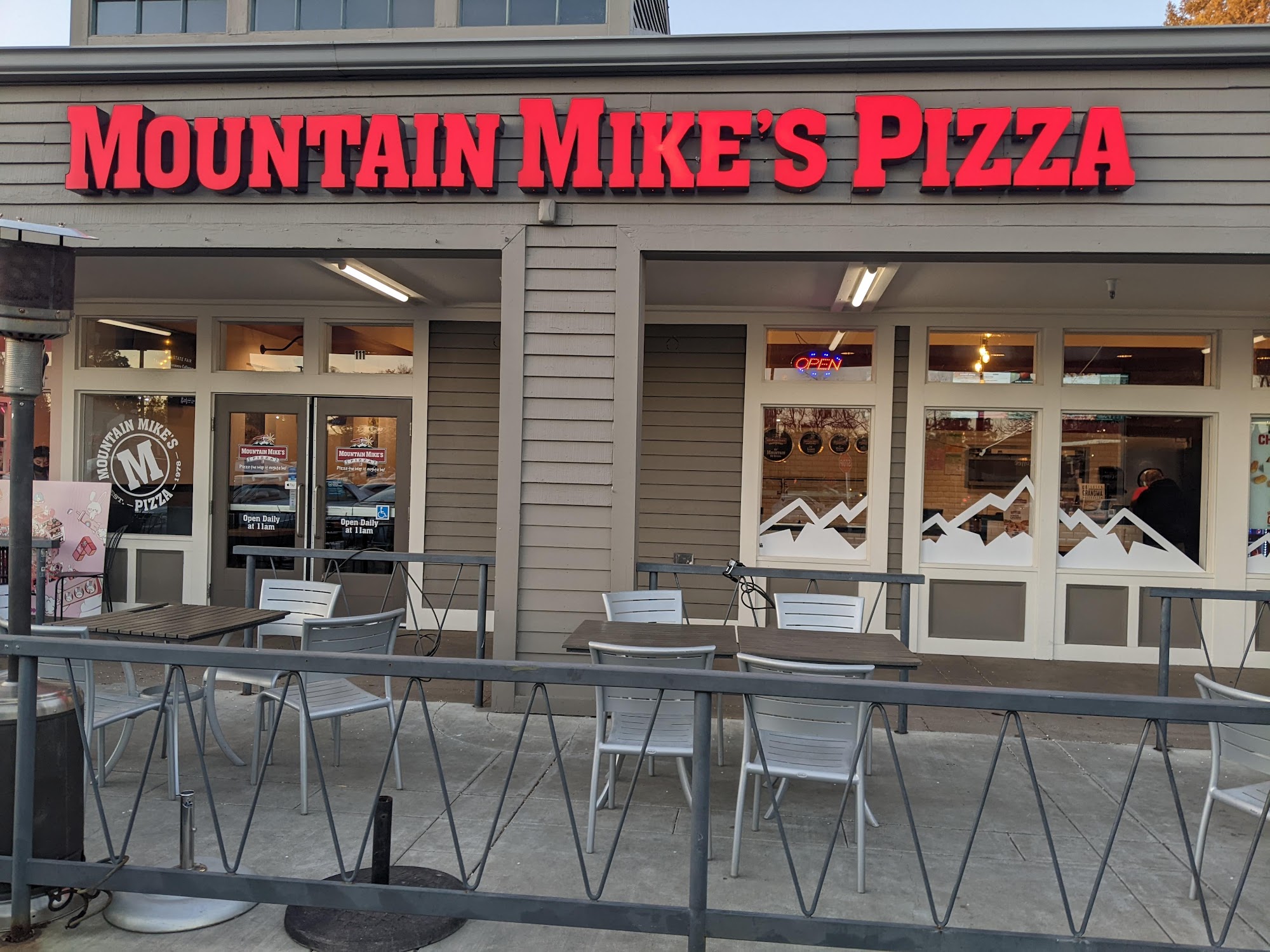 Mountain Mike's Pizza