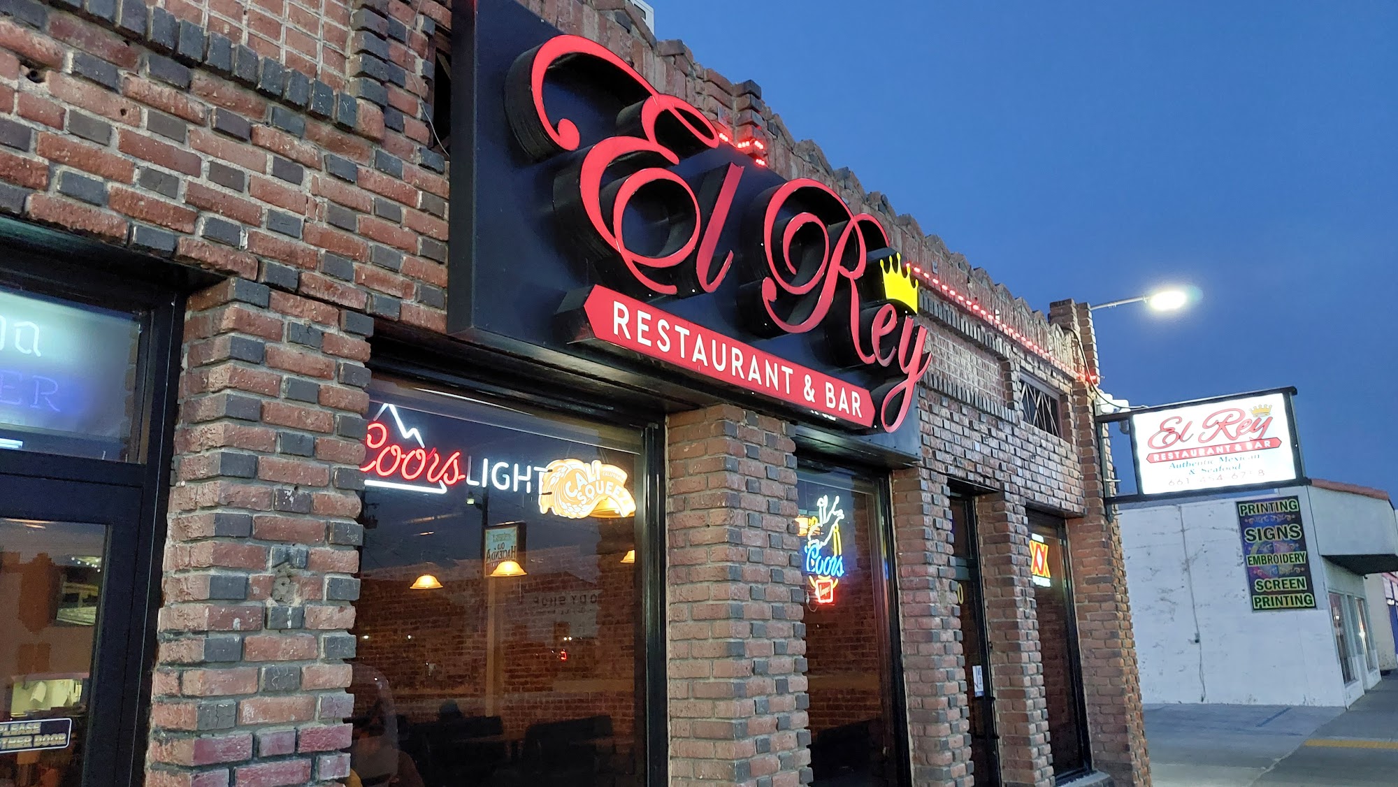 El Rey Restaurant and Bar