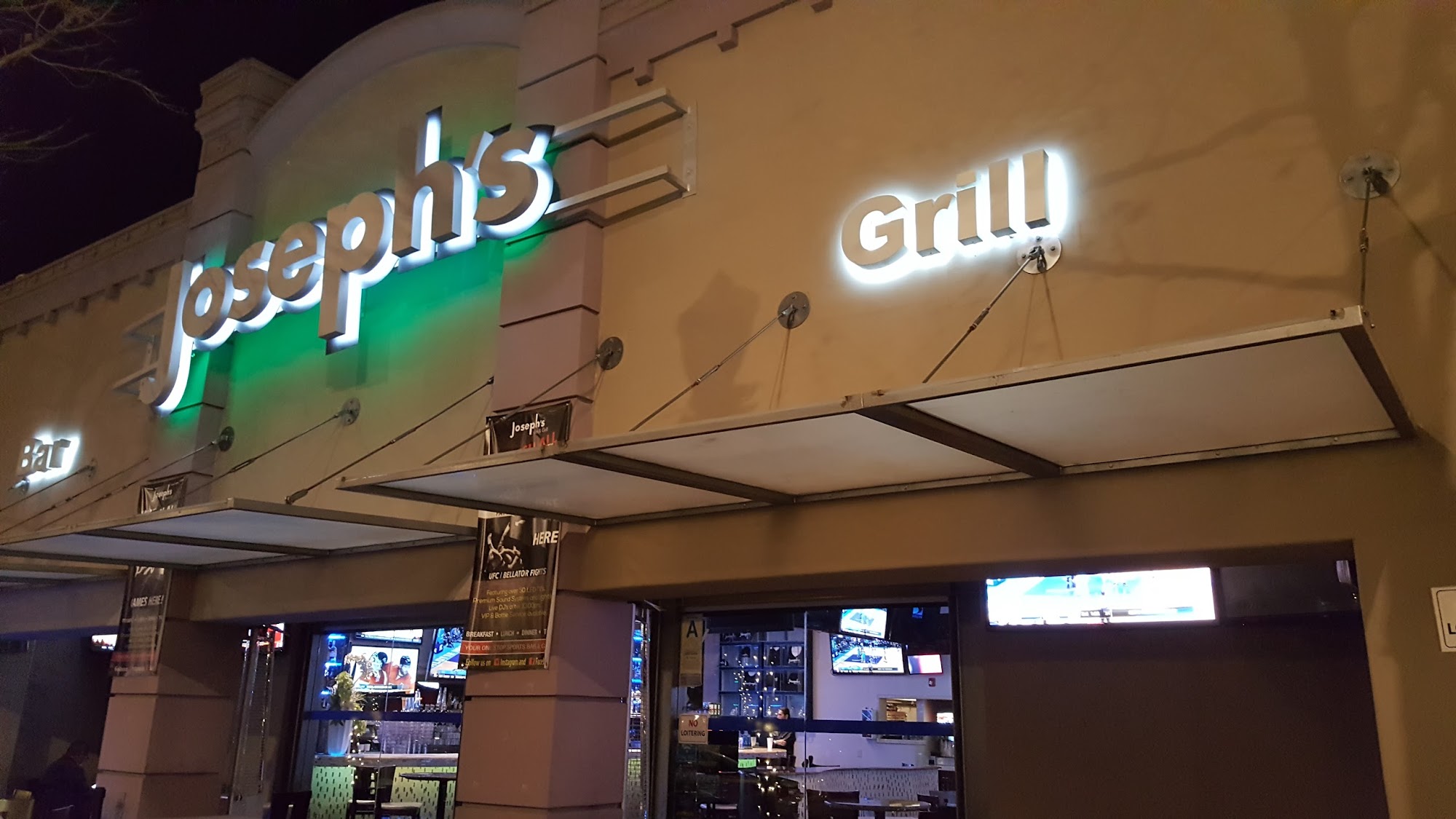 Joseph's Bar & Grill