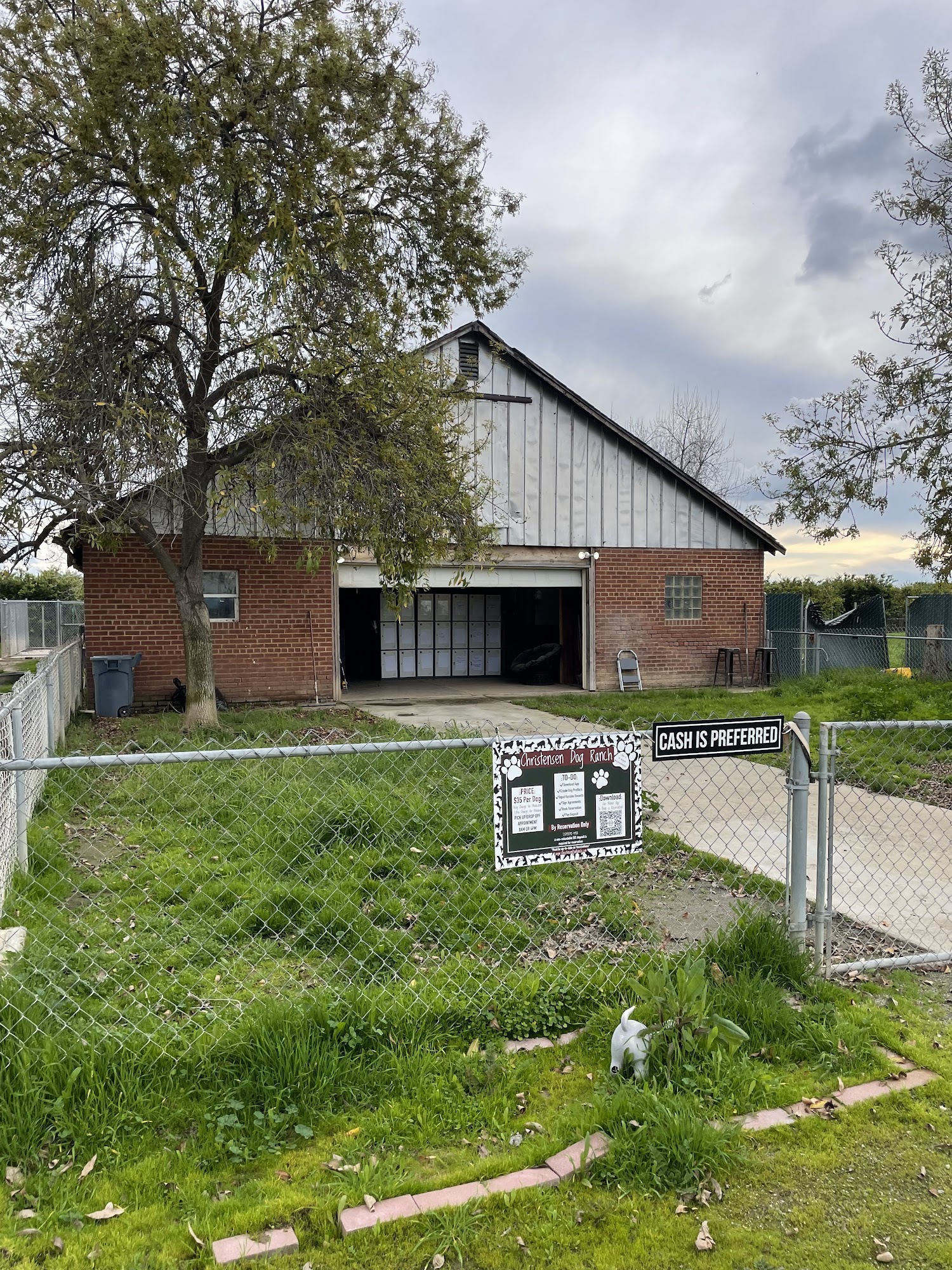 Christensen Dog Ranch Exeter