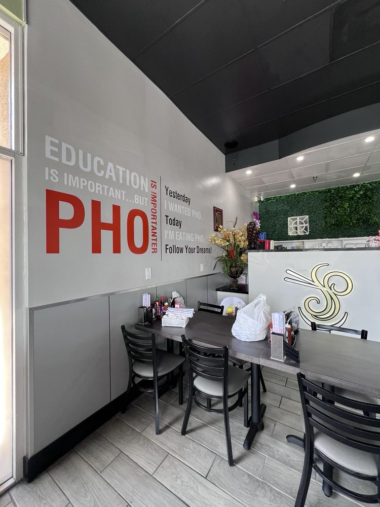 Simply Pho Noodle House