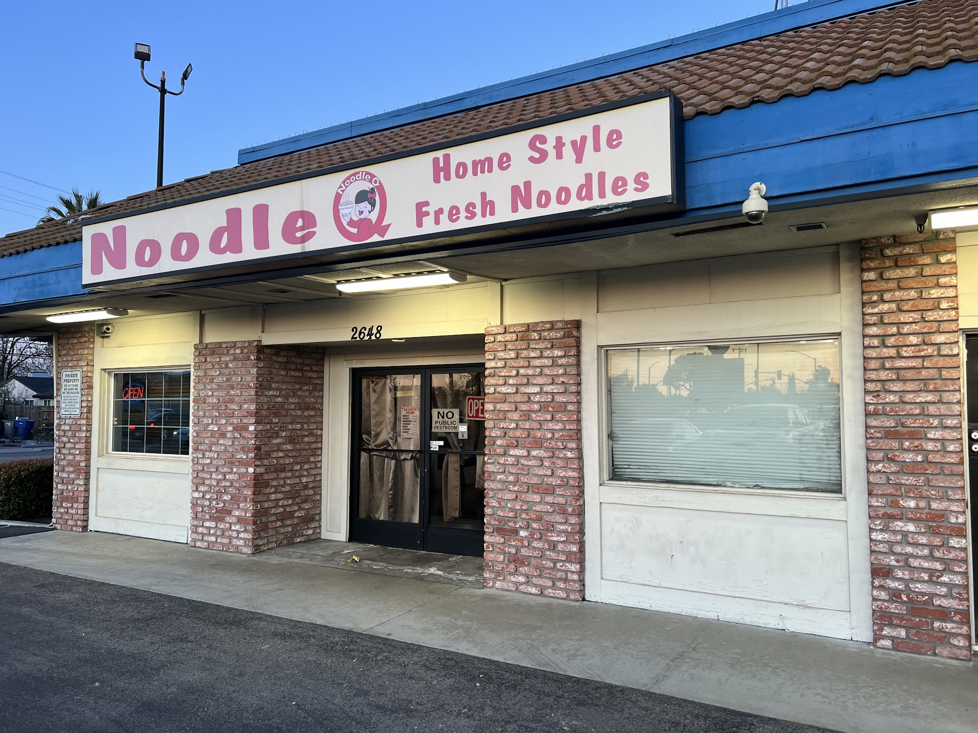 Noodle Q - Home Style Fresh Noodles and Sushi