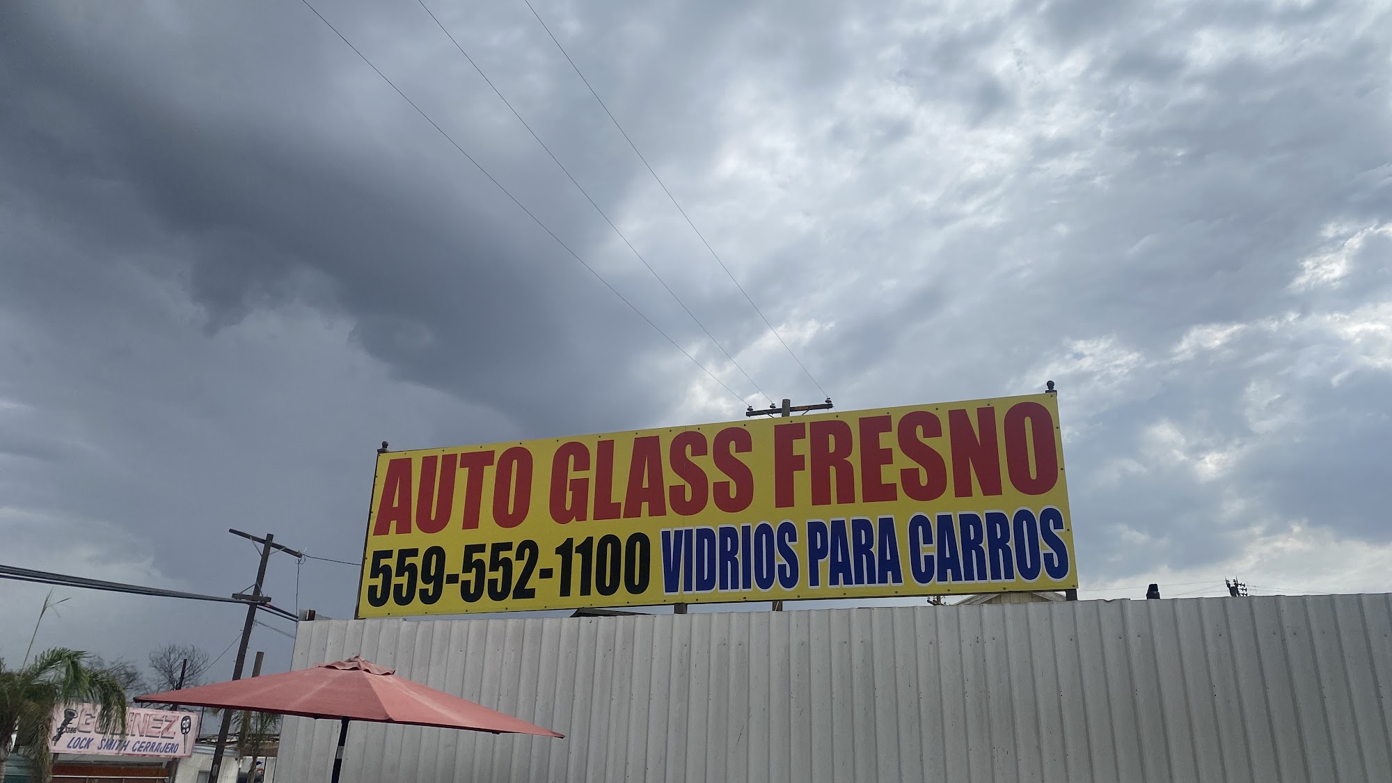 Fresno Auto Glass Repair & Window Tint Shop