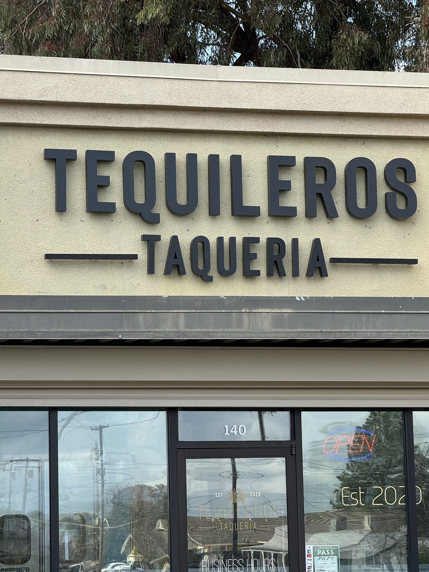 Tequileros Taqueria