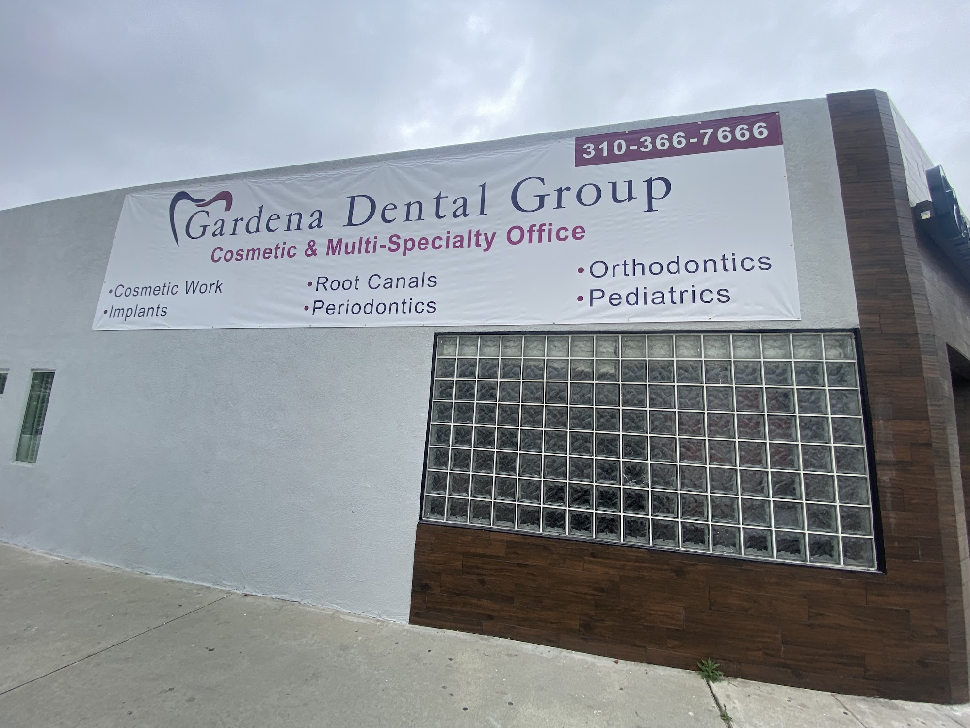 Gardena Dental Group