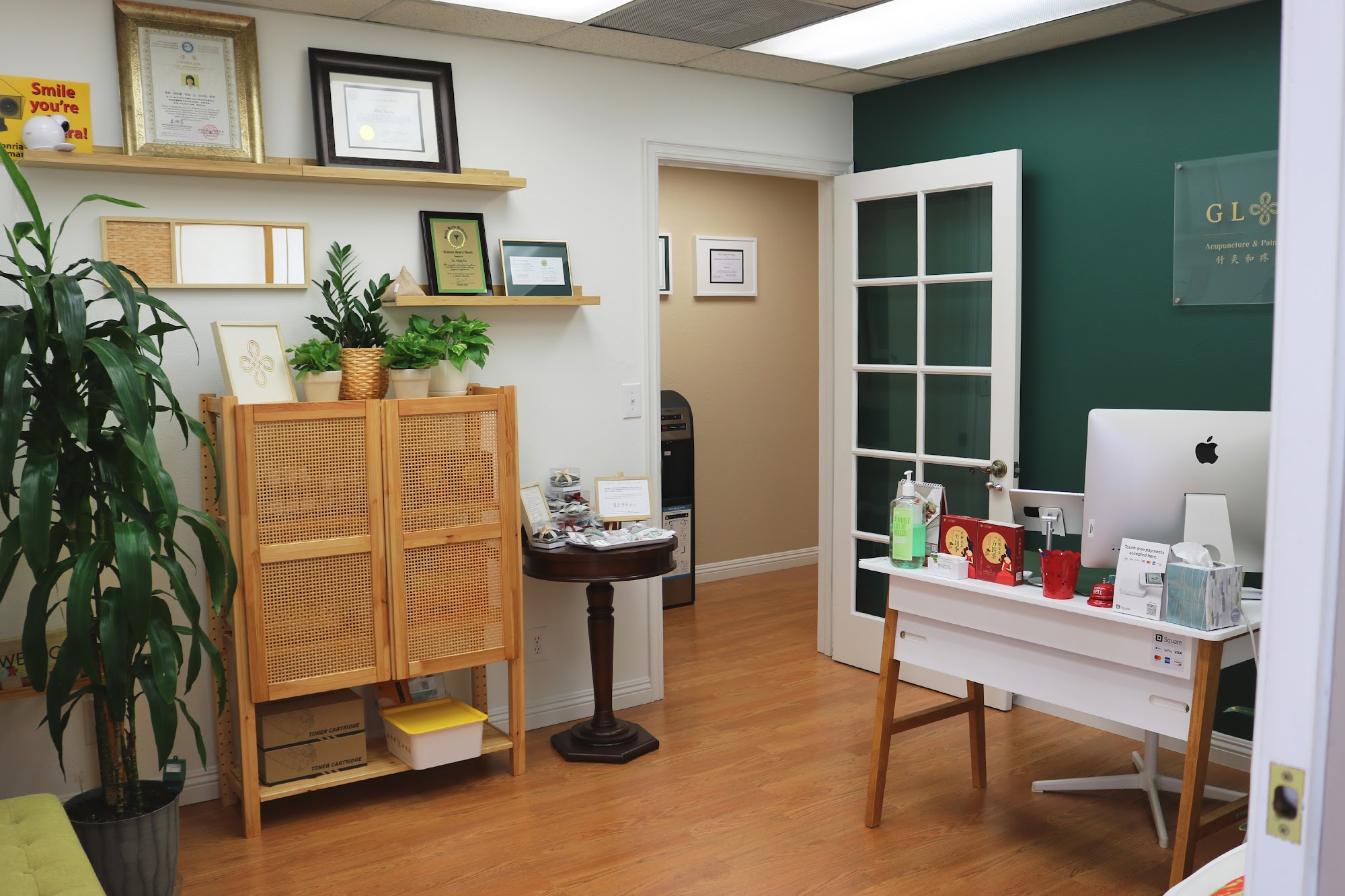 Glory Acupuncture & Pain Management Clinic