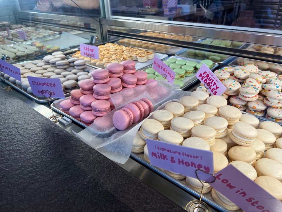 Honey & Butter Macarons