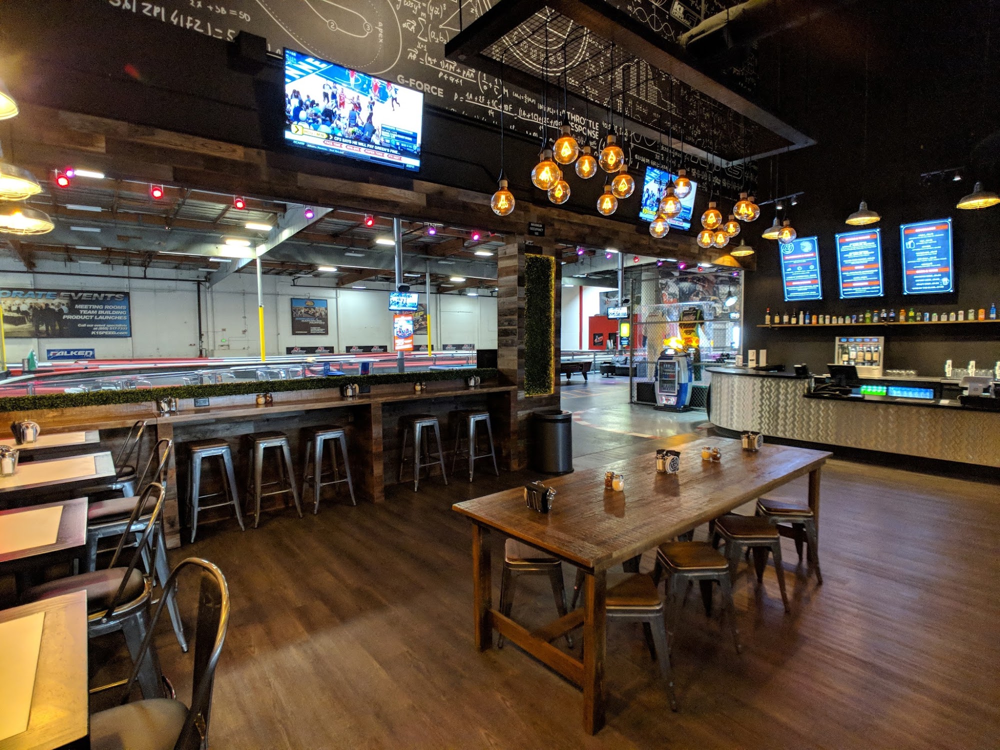 K1 Paddock Lounge - Sports Bar & Restaurant - Irvine, CA
