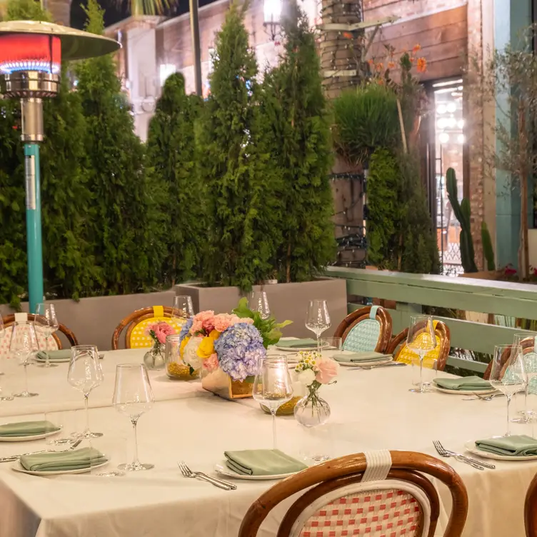 Photo credit: opentable