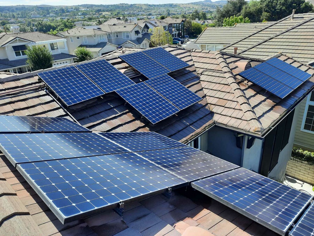 Blue Coast Solar Panel Cleaning