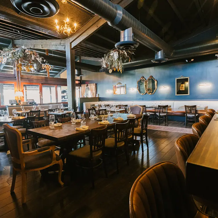 Photo credit: opentable