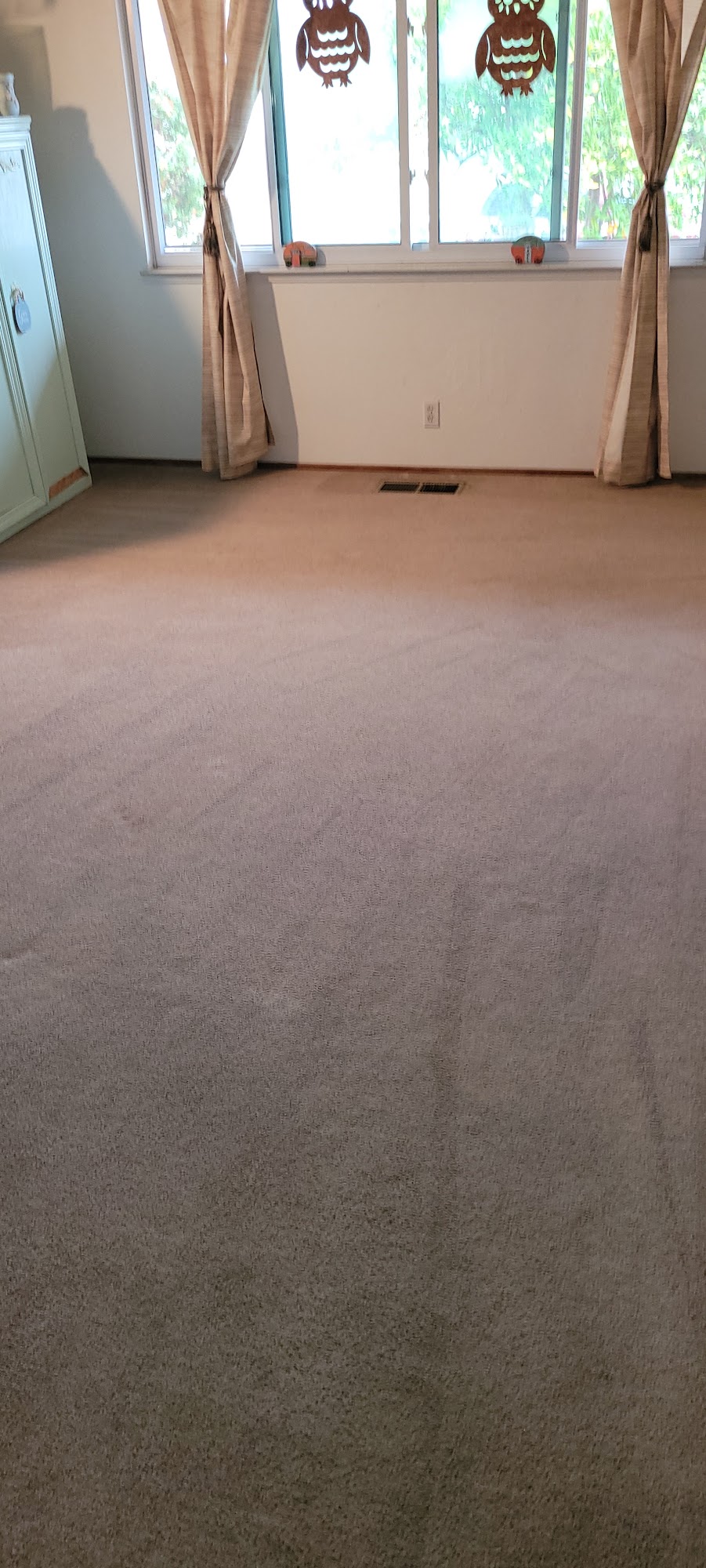 Neil's Carpet Cleaning