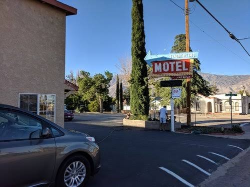 Timberline Motel