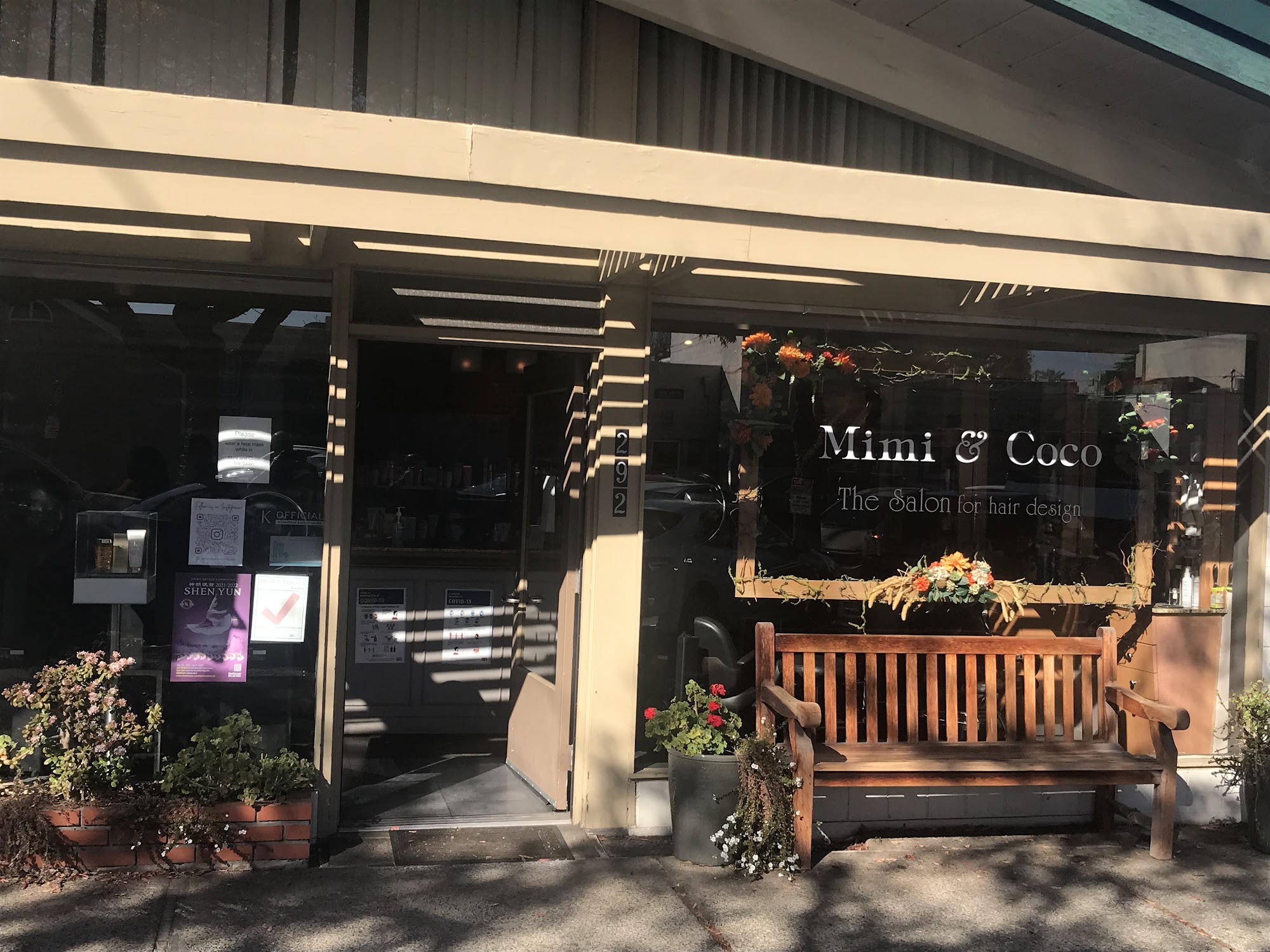 Mimi & Coco the Salon