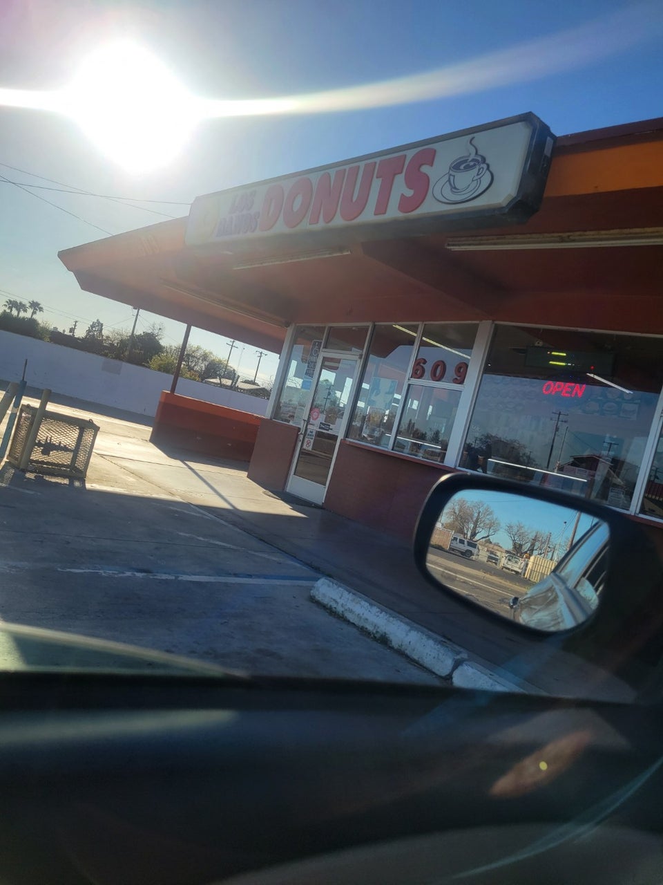 Los Banos Donut Shop