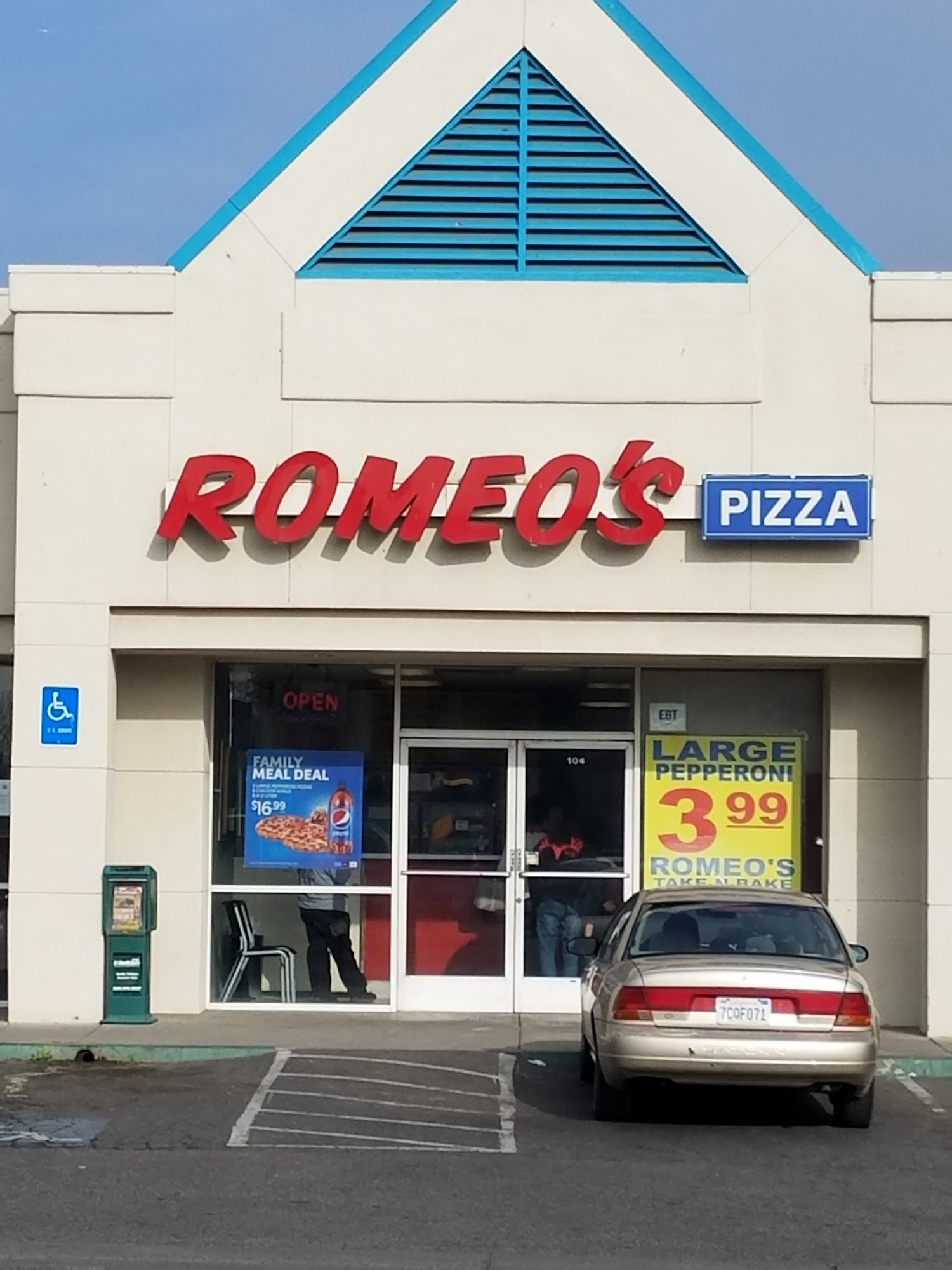 Romeo's Pizza