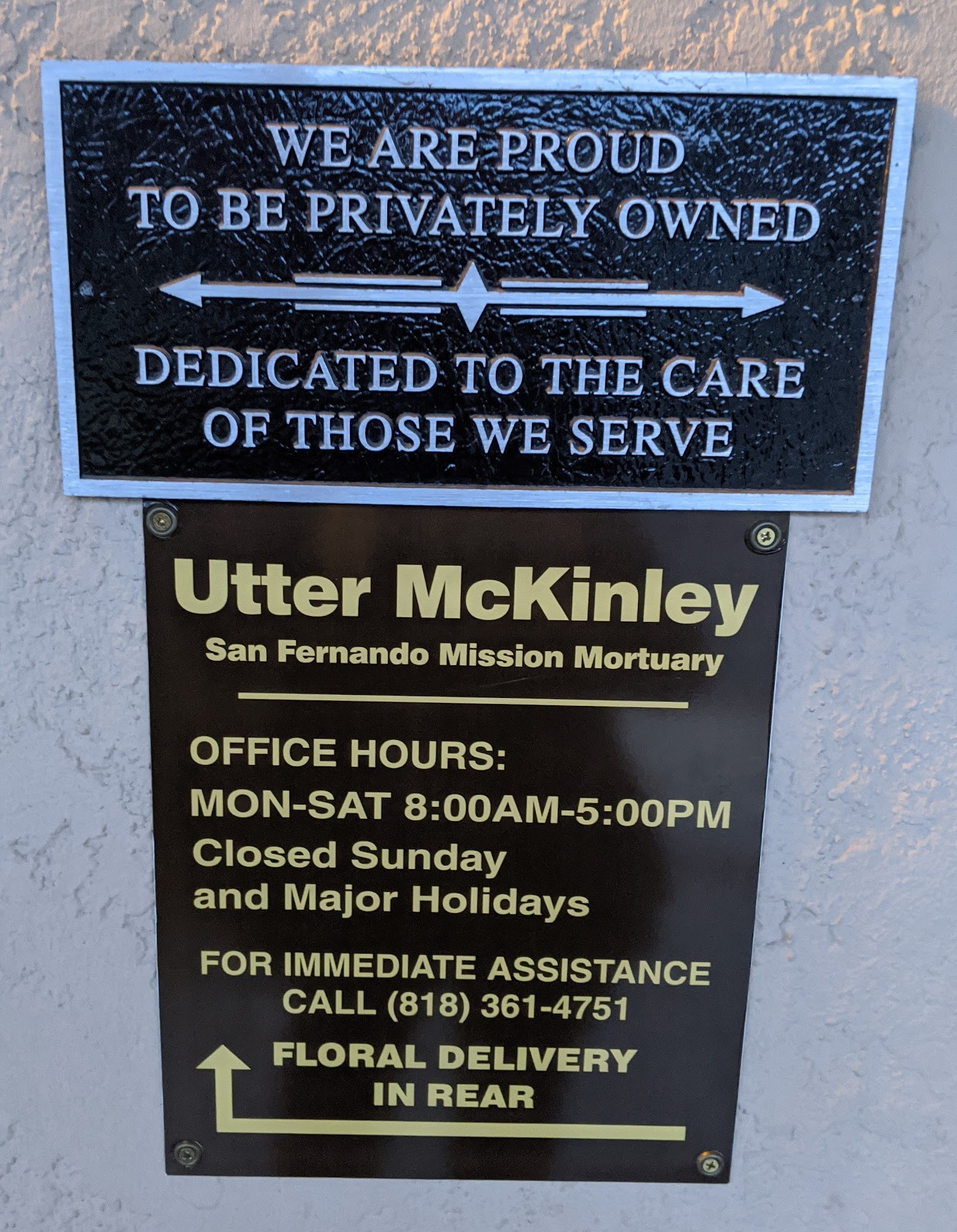 Utter Mc Kinley Mortuaries 11071 Columbus Ave, Mission Hills California 91345