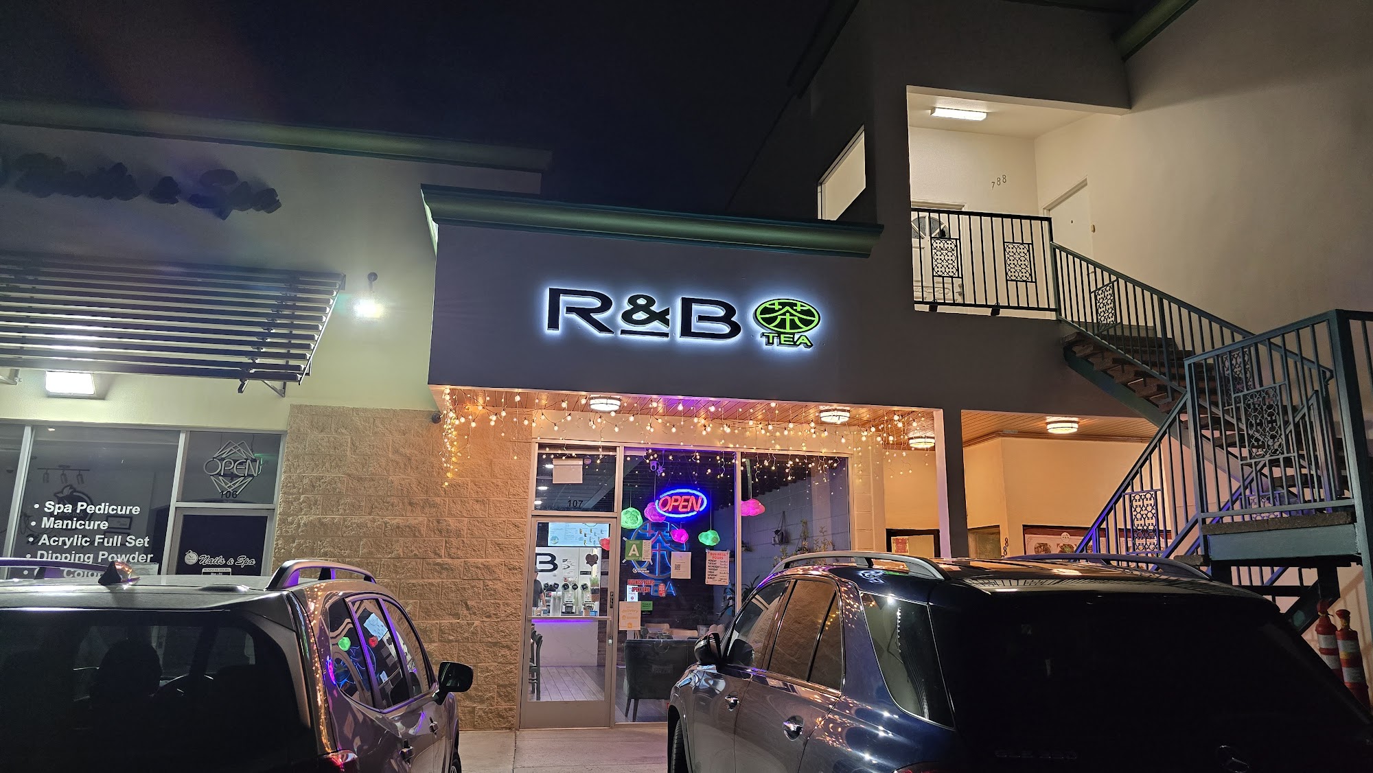 R&B Tea Monterey Park