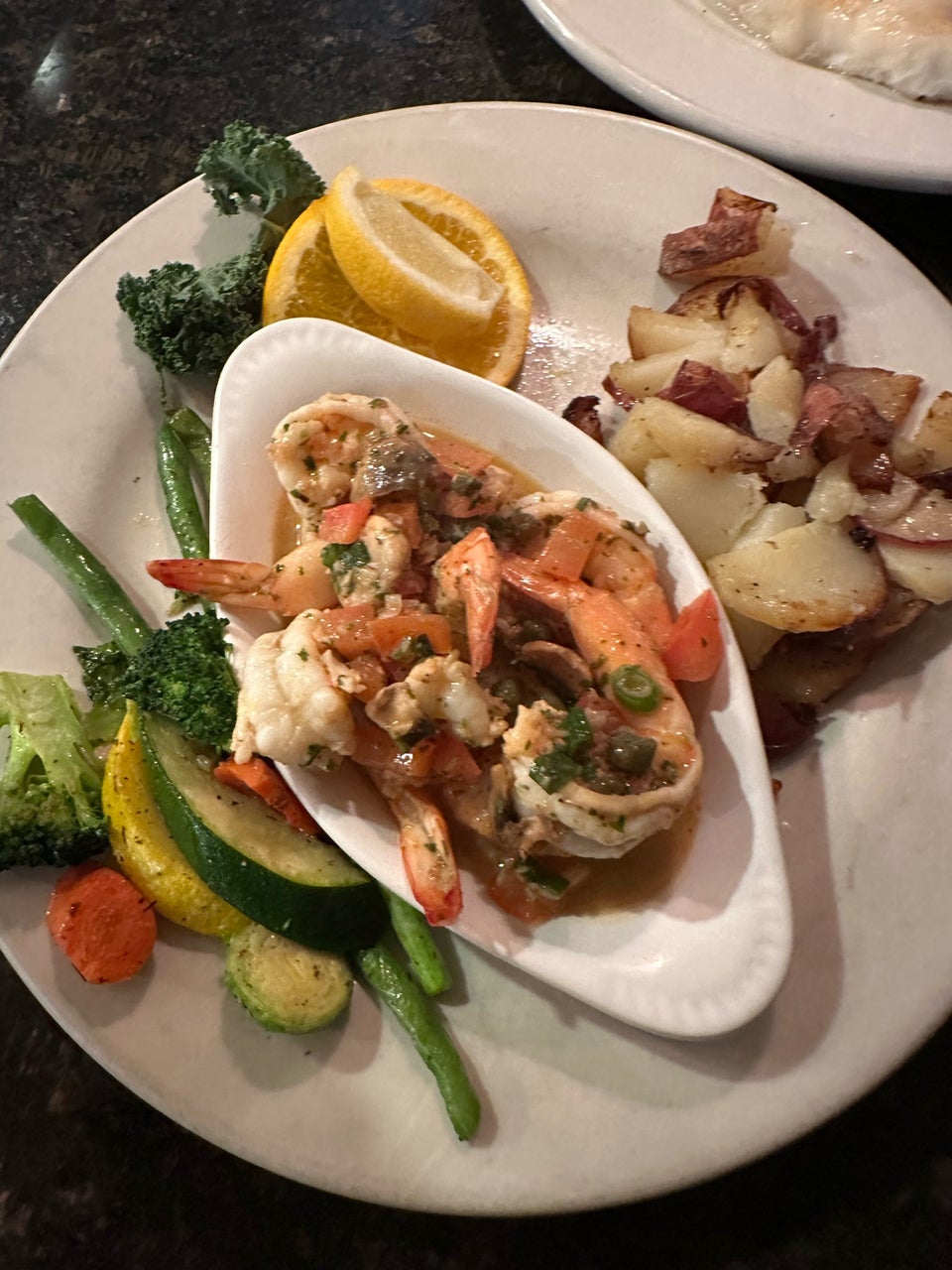 CATCH SEAFOOD BAR & GRILL