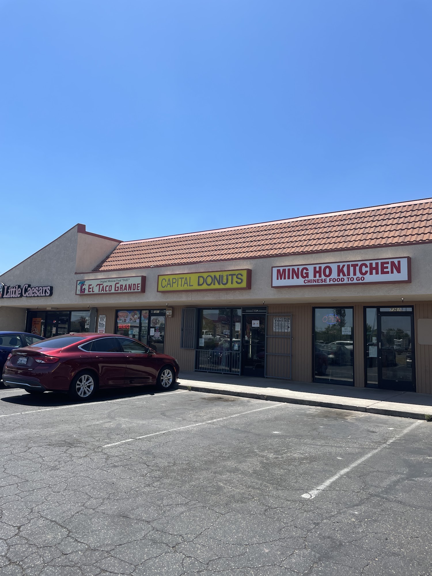 Ming Ho Kitchen Chinese Food to Go 7361 N Blackstone Ave, Pinedale, CA 93650
