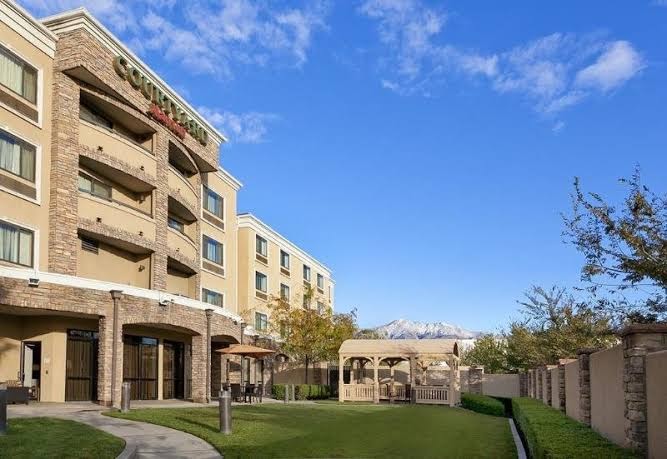 Courtyard by Marriott Ontario Rancho Cucamonga