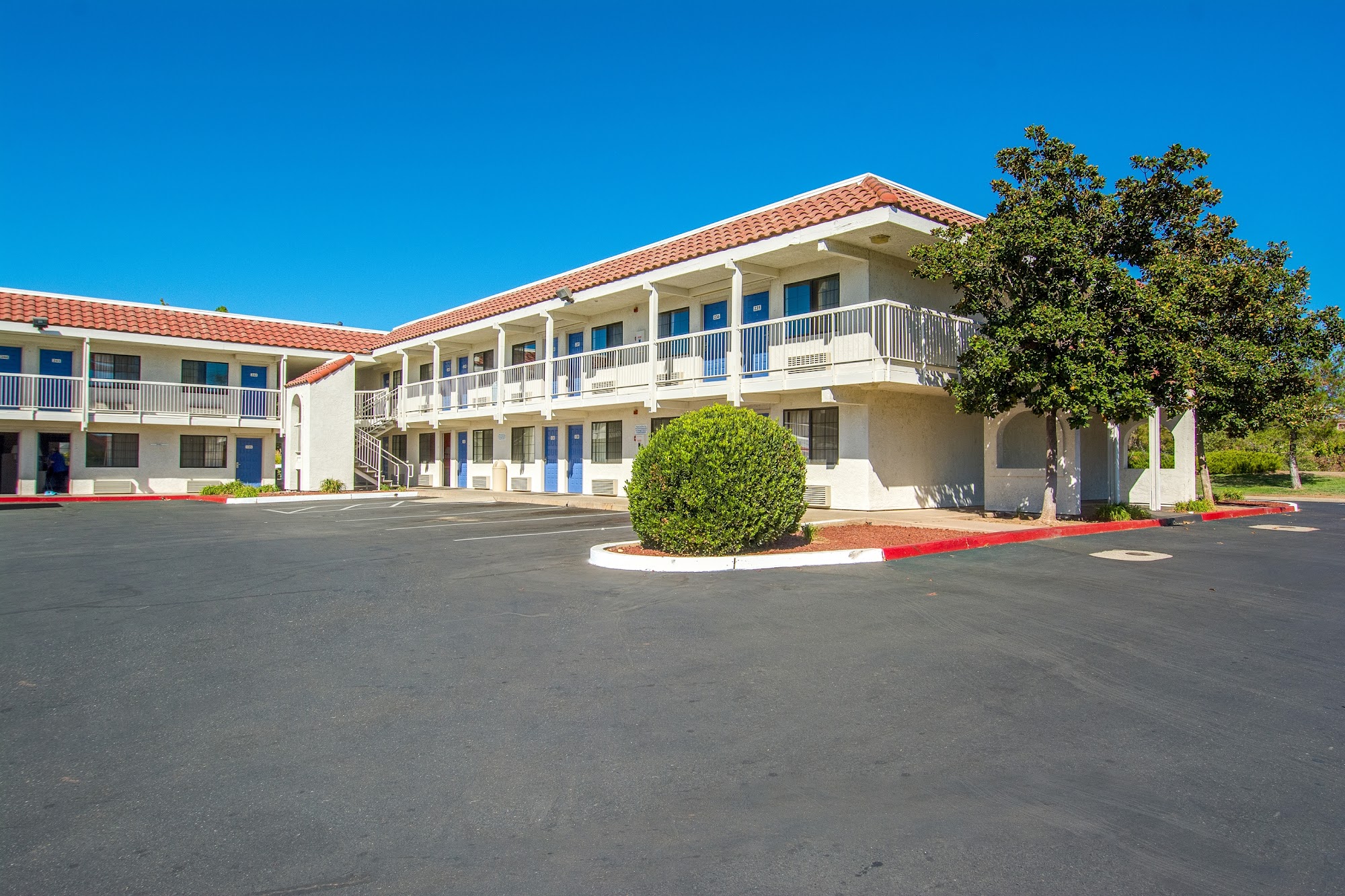 Motel 6 Redding, CA - South