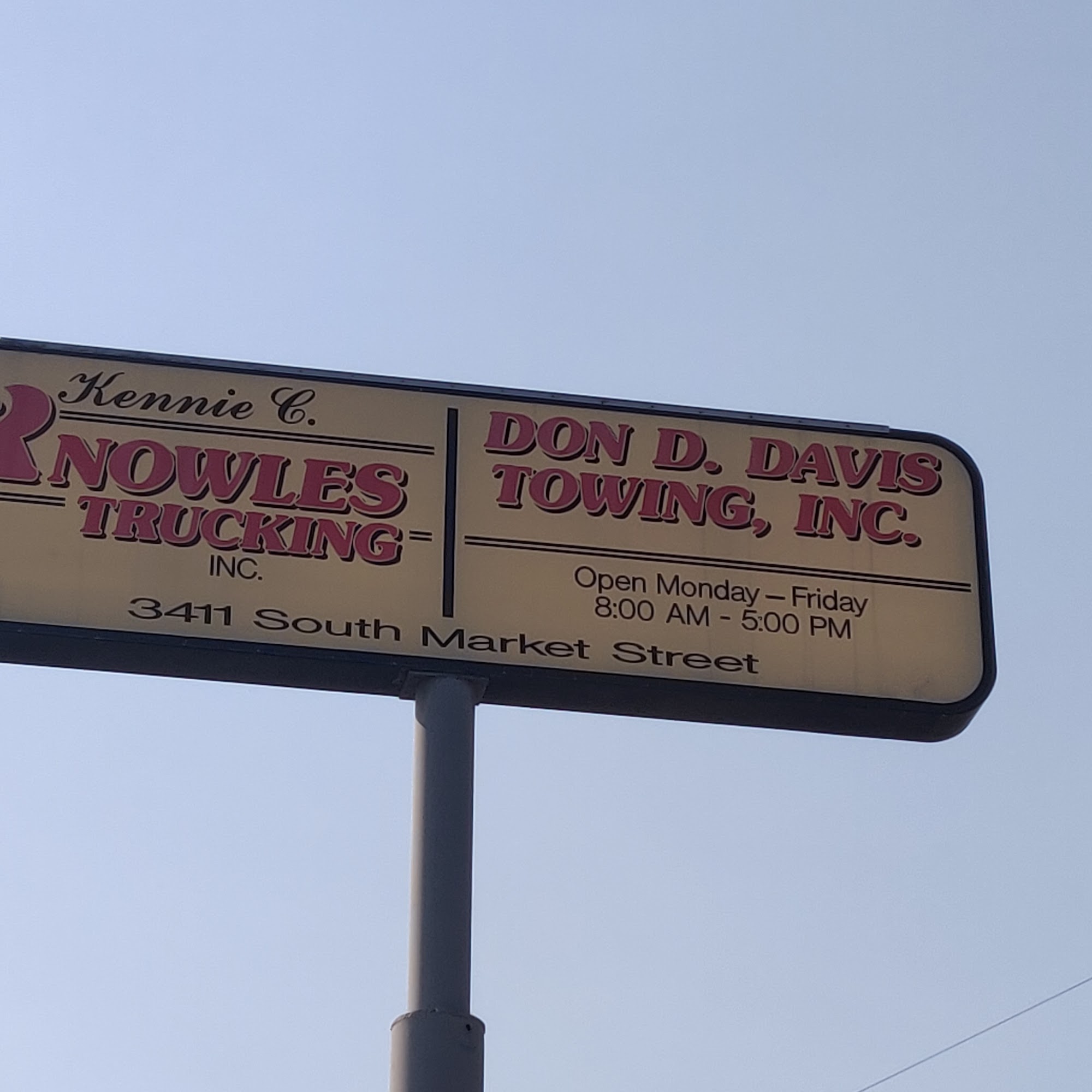 Kennie Knowles Trucking