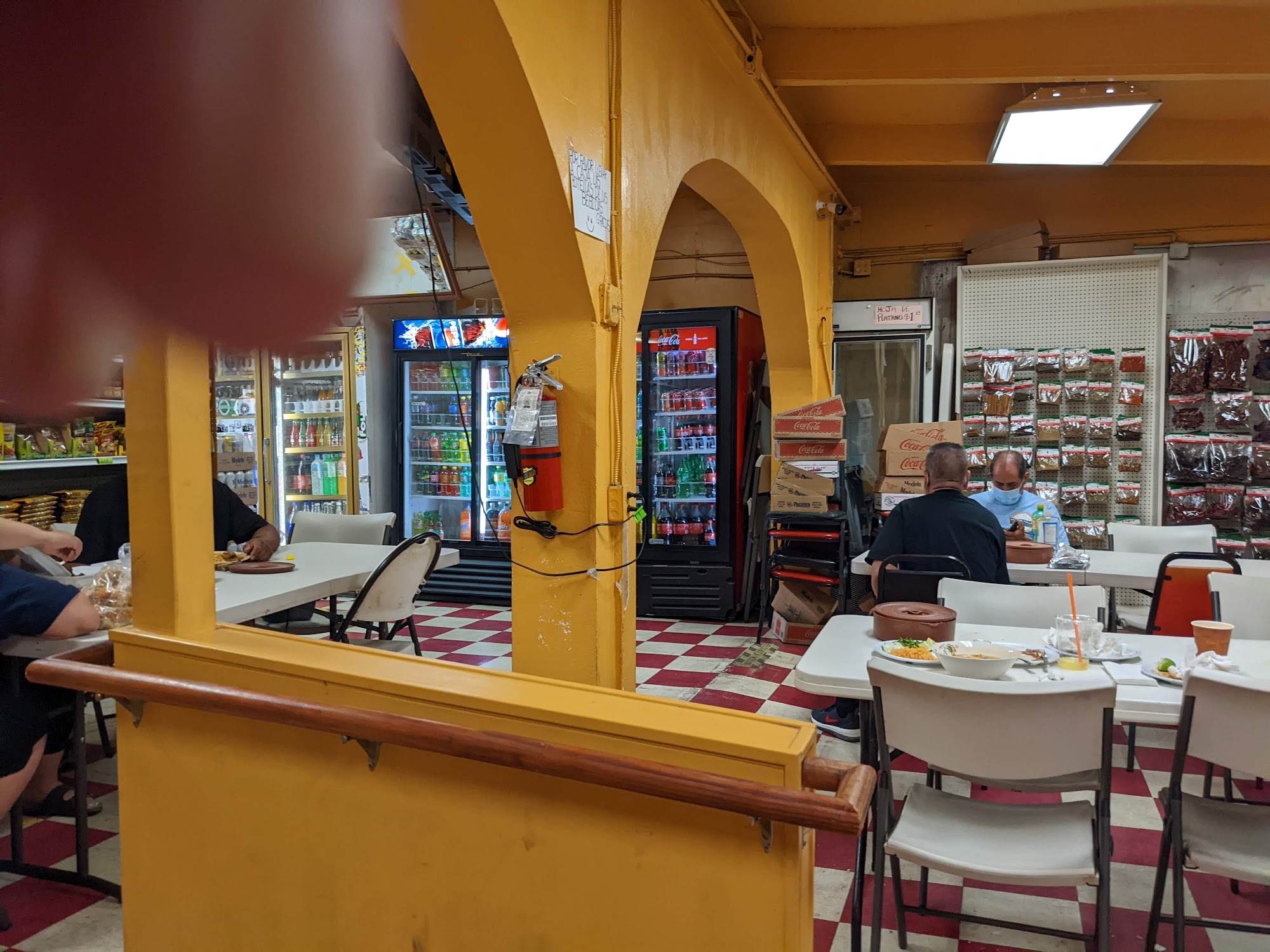 El Paisano Taqueria, Carniceria y Market