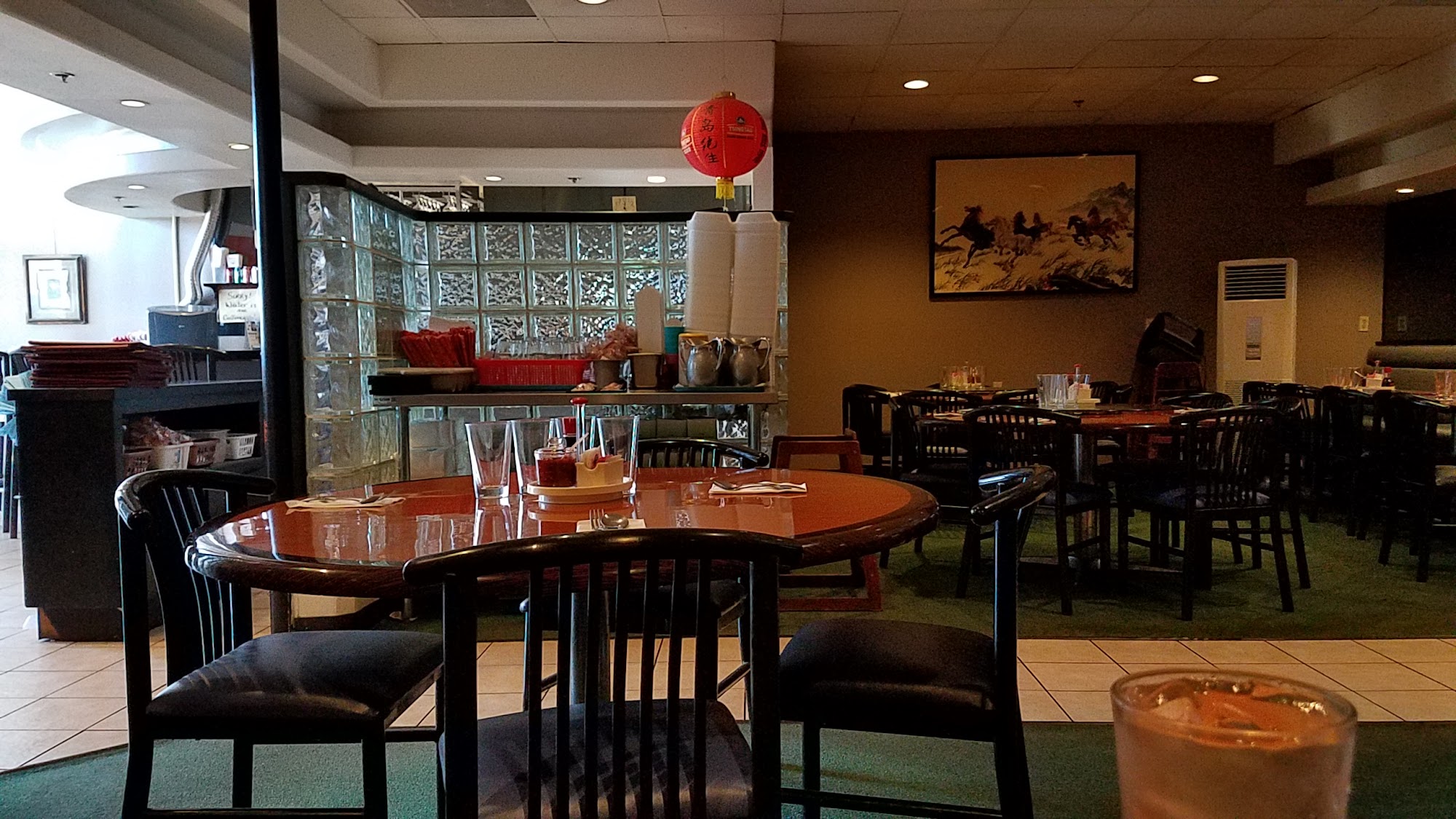 Ming Palace | Restaurant and Bar