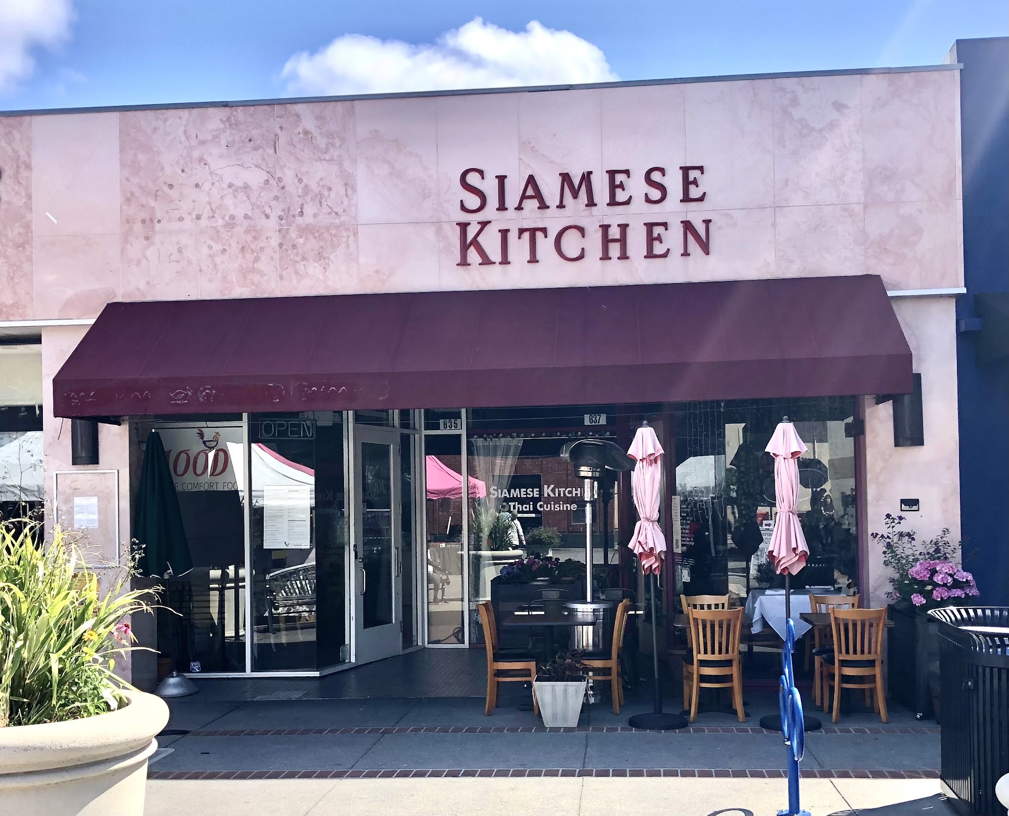 Siamese Kitchen