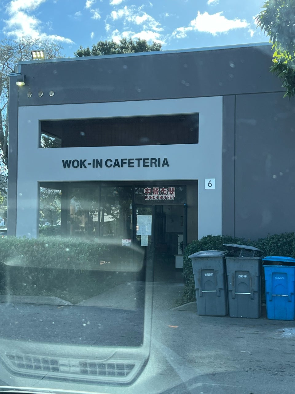 Wok-In Cafeteria