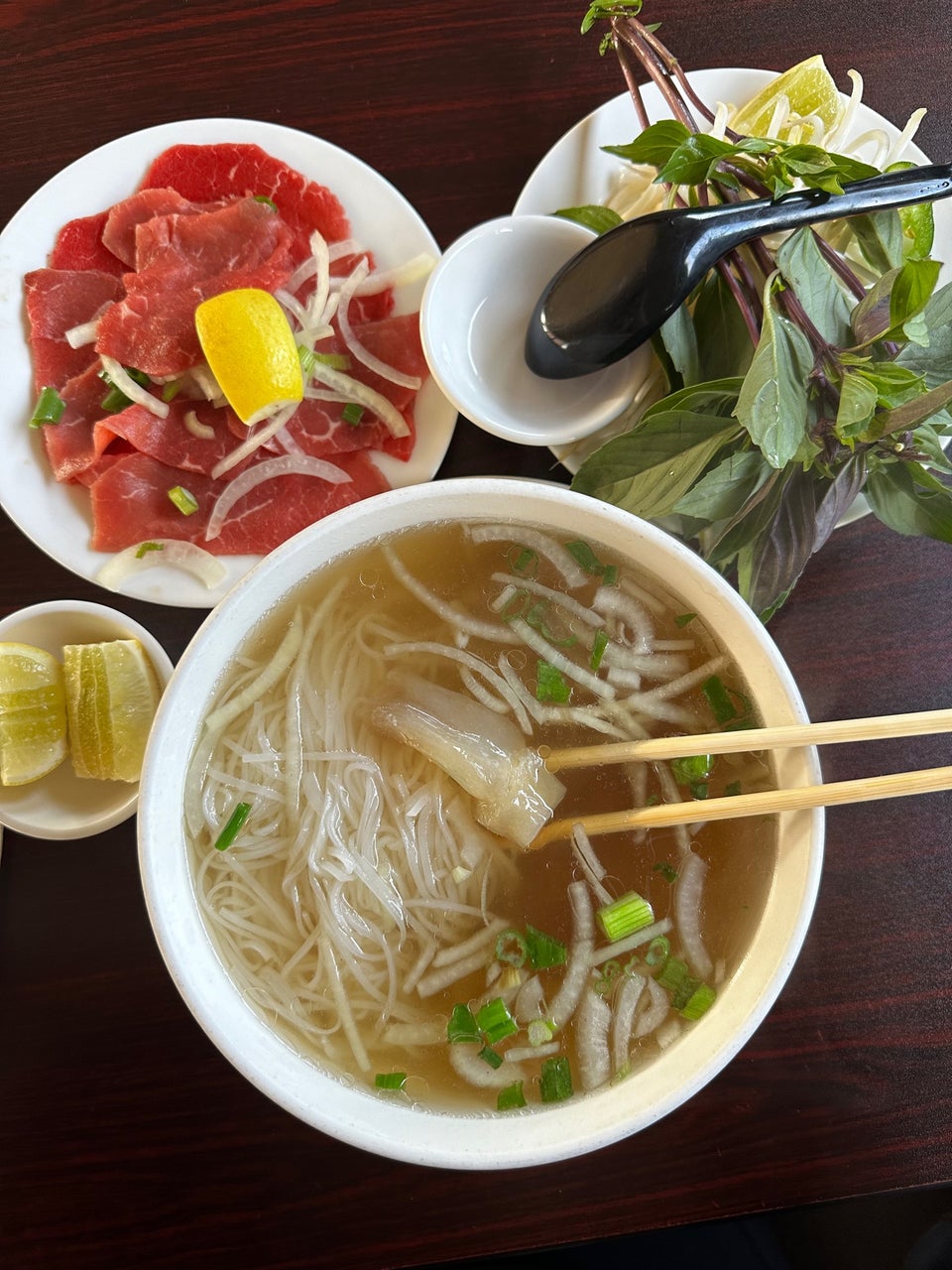 Pho T & T