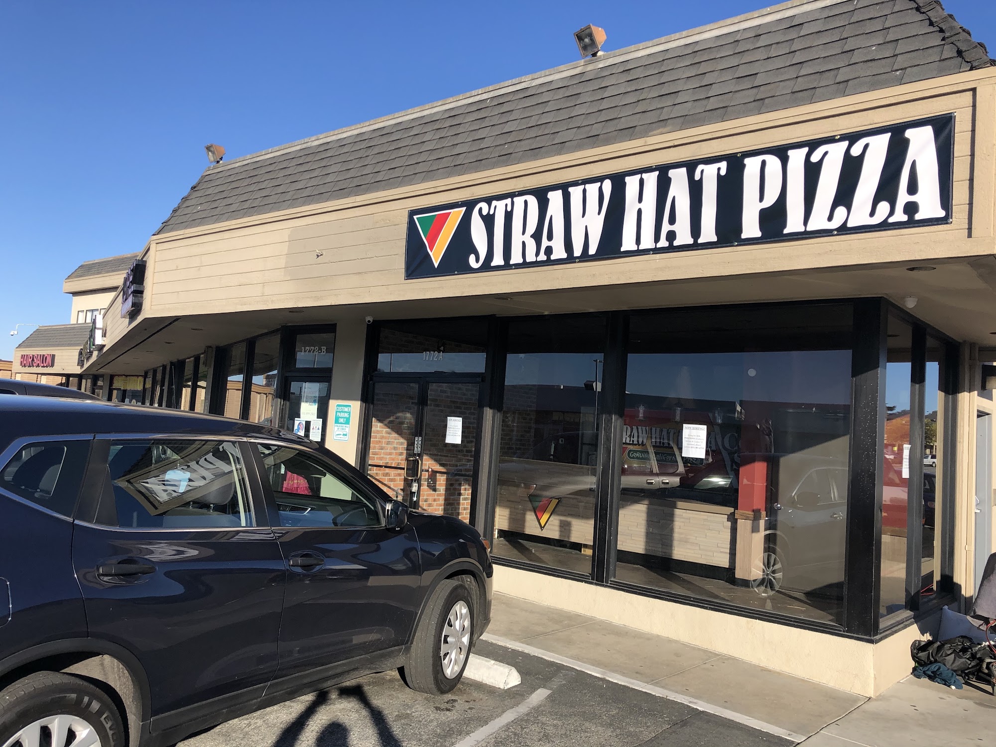 Straw Hat Pizza