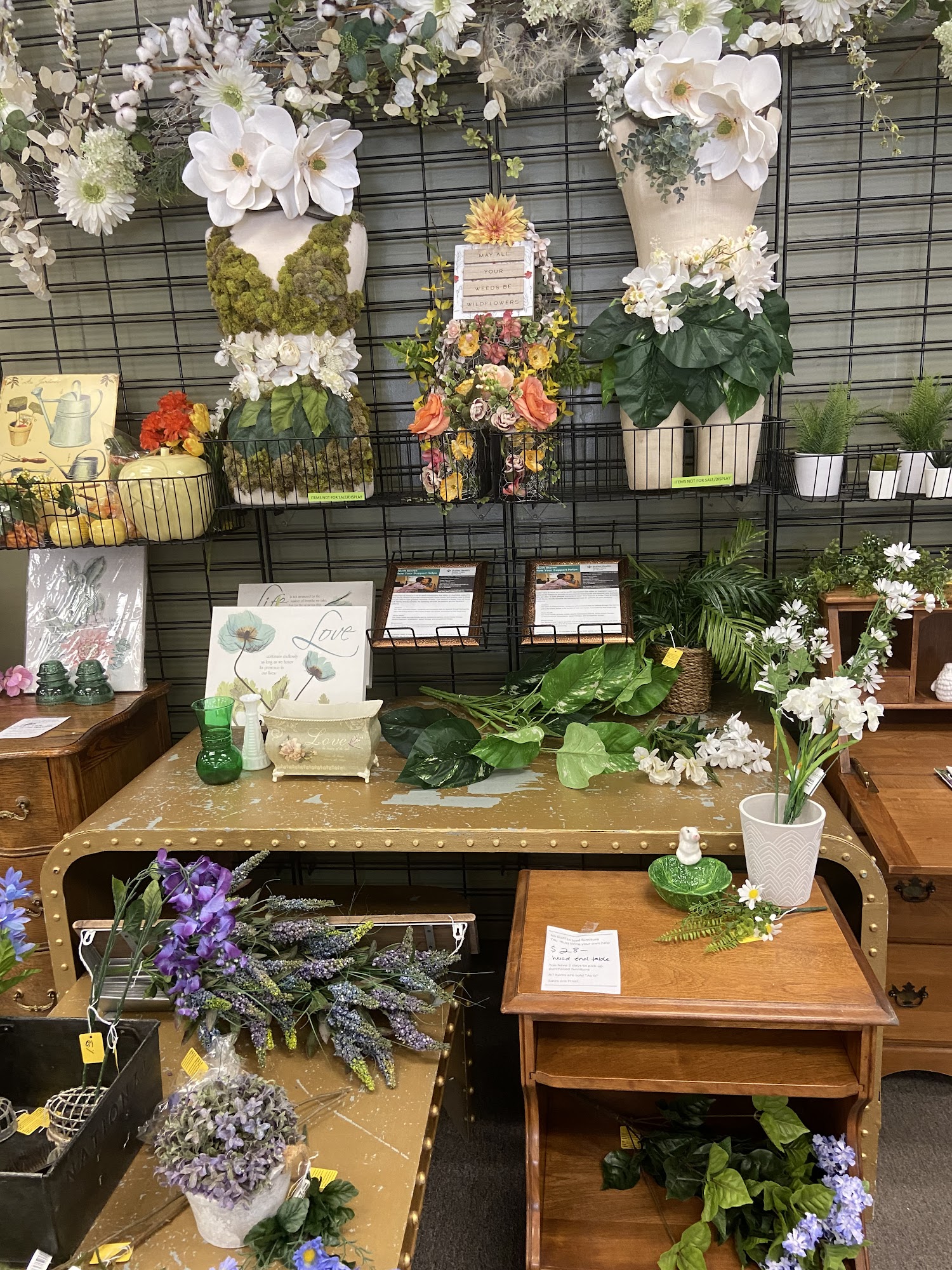 Sutter Hospice Thrift Store - Sebastopol