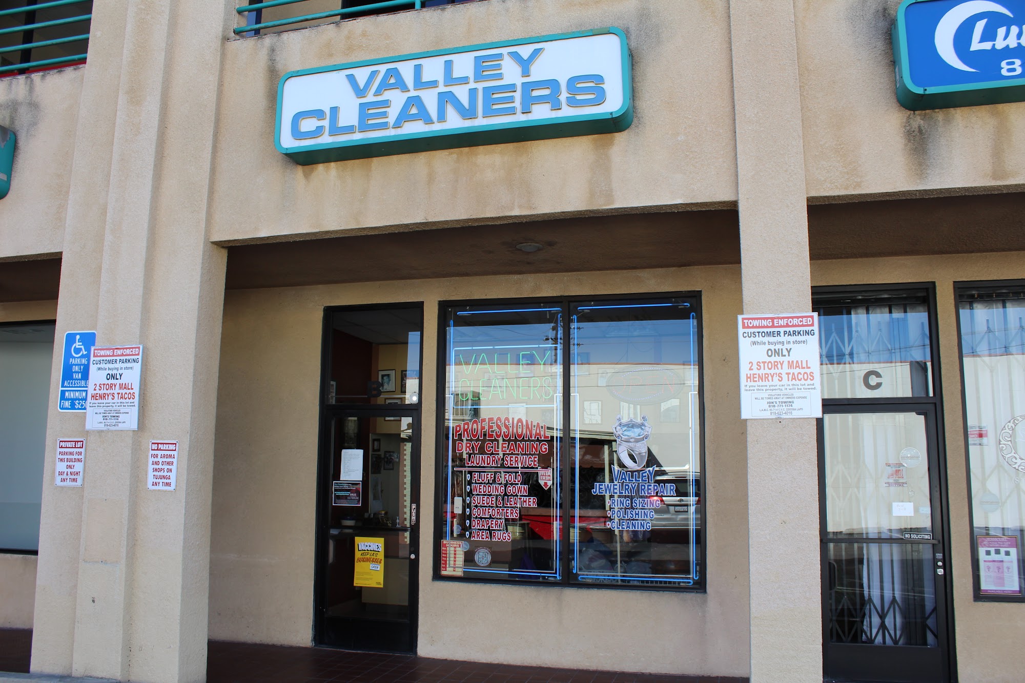 Valley Dry Cleaners