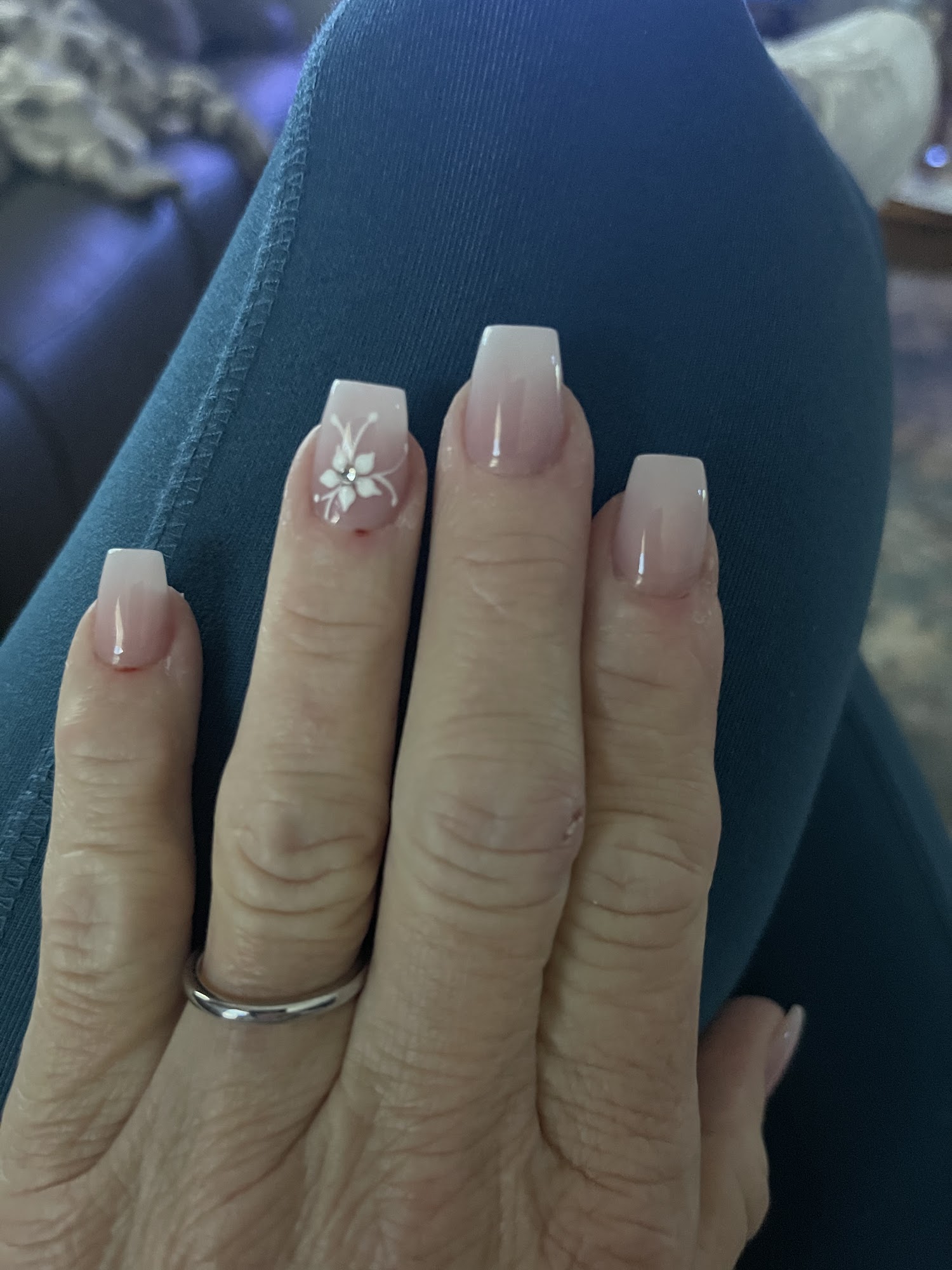 TT NAILS SPA