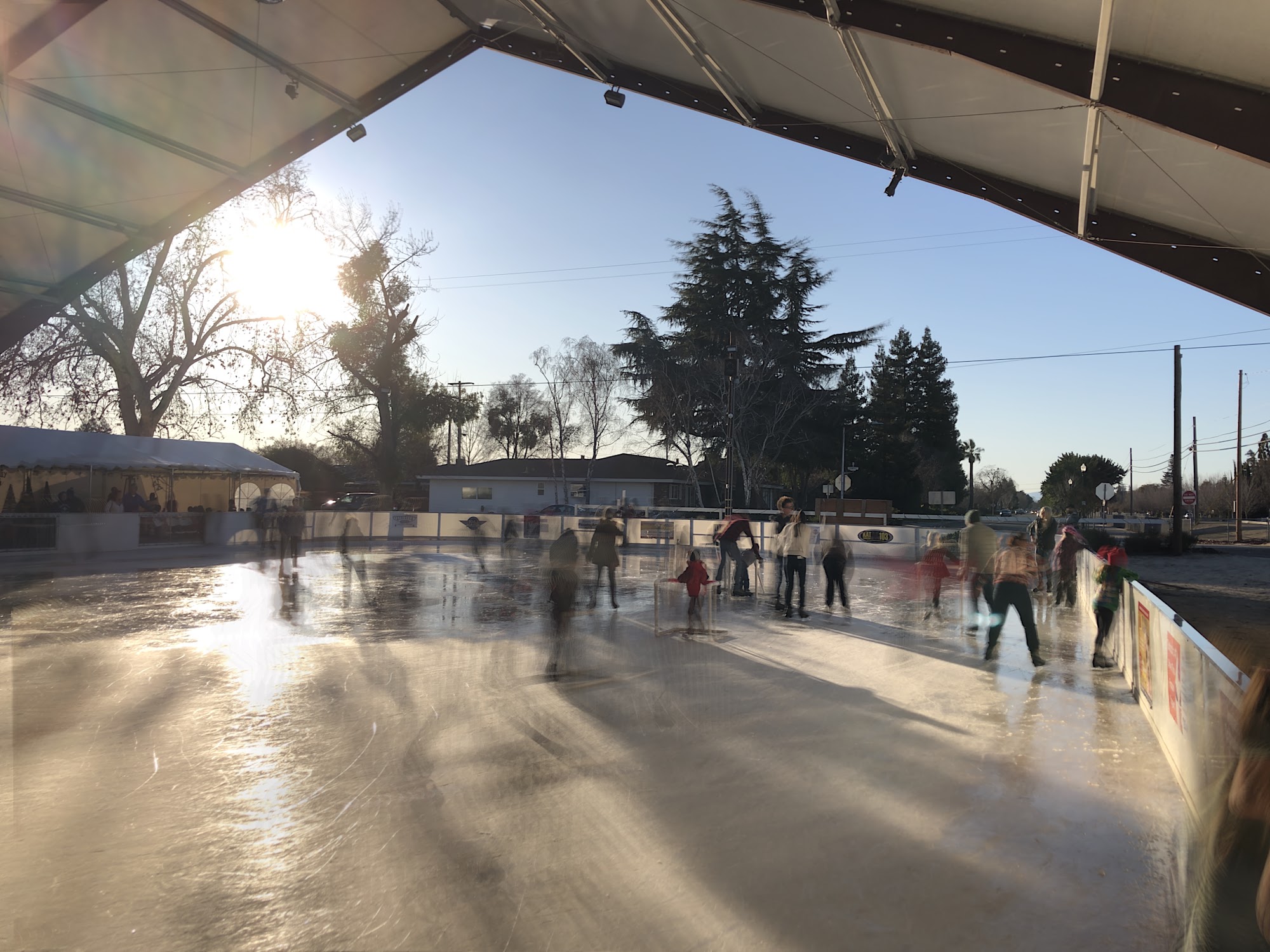 FIELDS OF ICE - OUTDOOR SEASONAL ICE SKATING RINK - Turlock CA - Hours ...