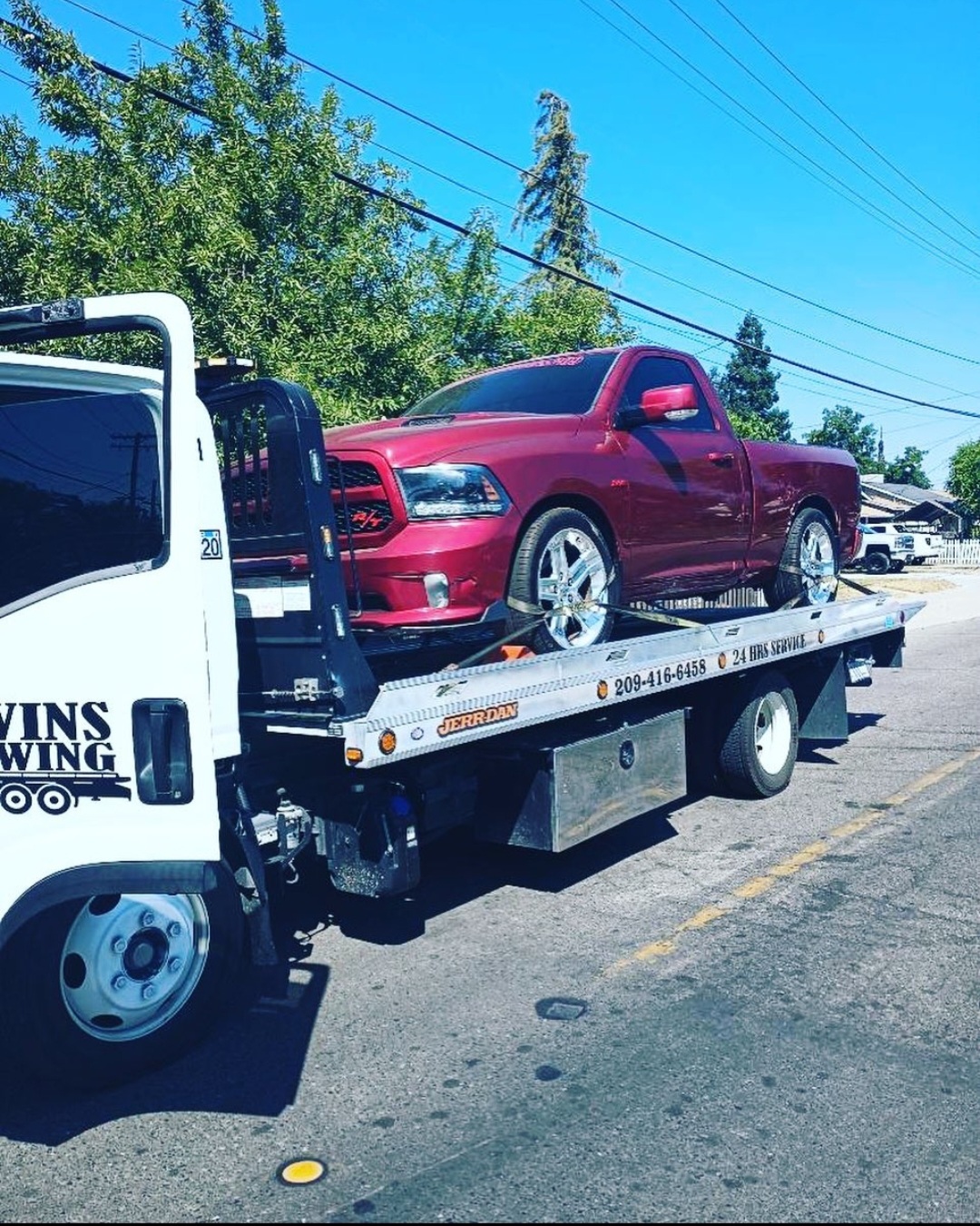 Twins towing