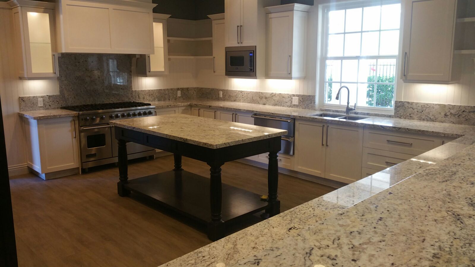 Amado's Marble & Granite