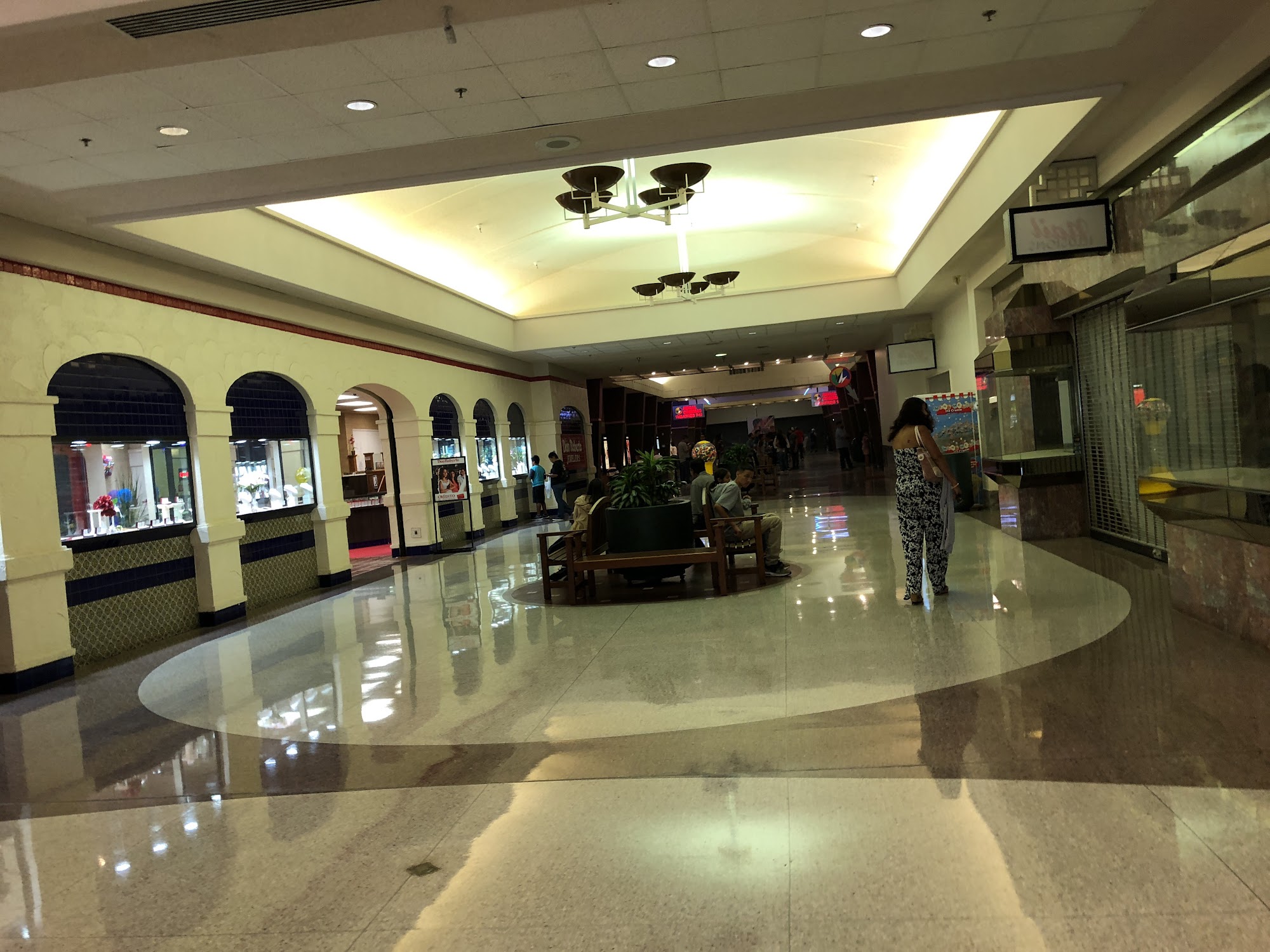 Sequoia Mall