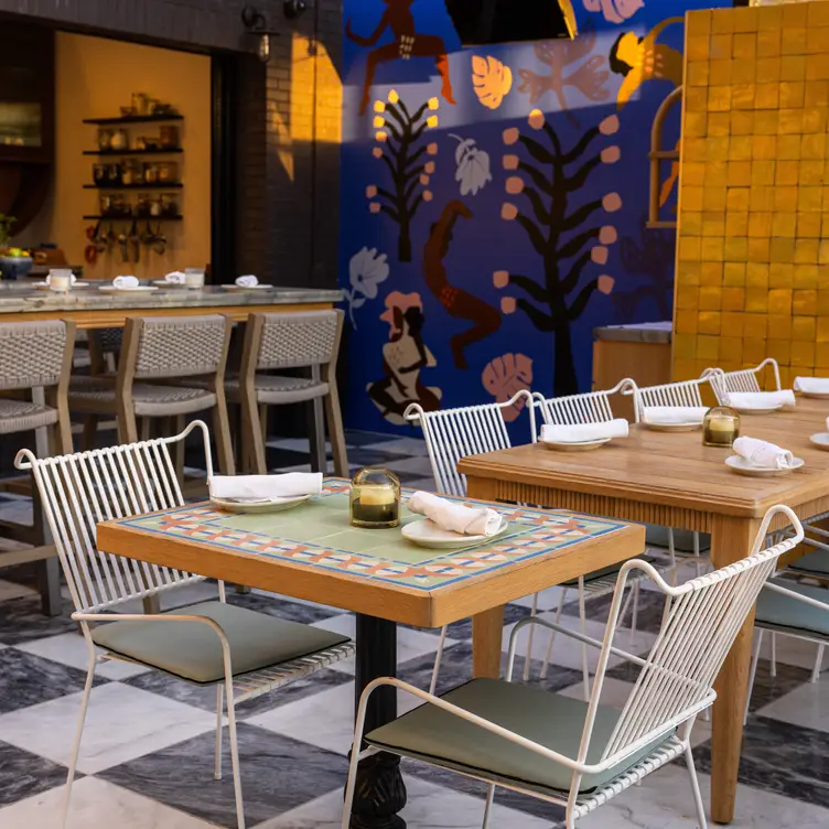 Photo credit: opentable