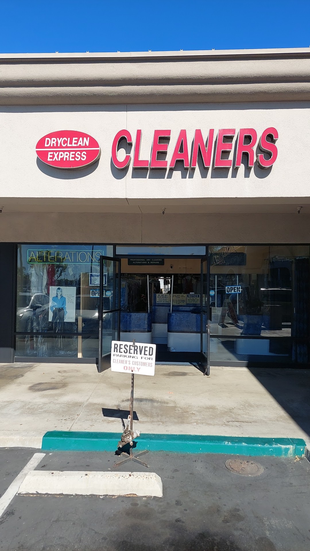 DRYCLEAN EXPRESS CLEANERS